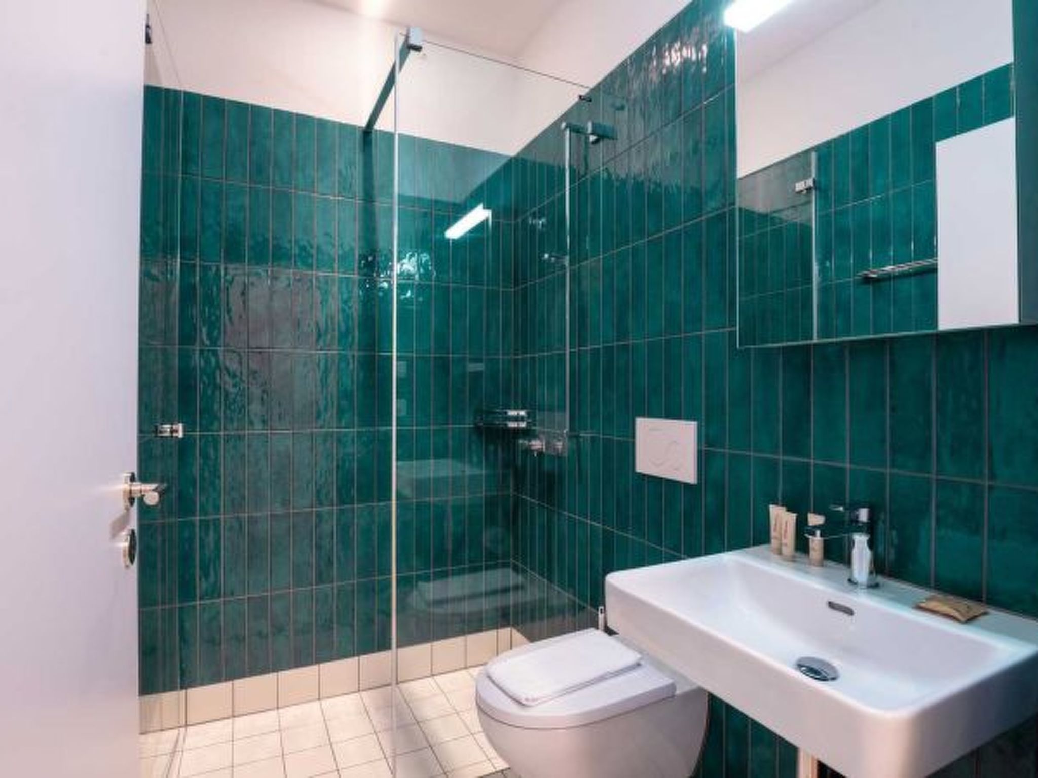 ZH Green 5- Letzigrund HITrental Apartment
