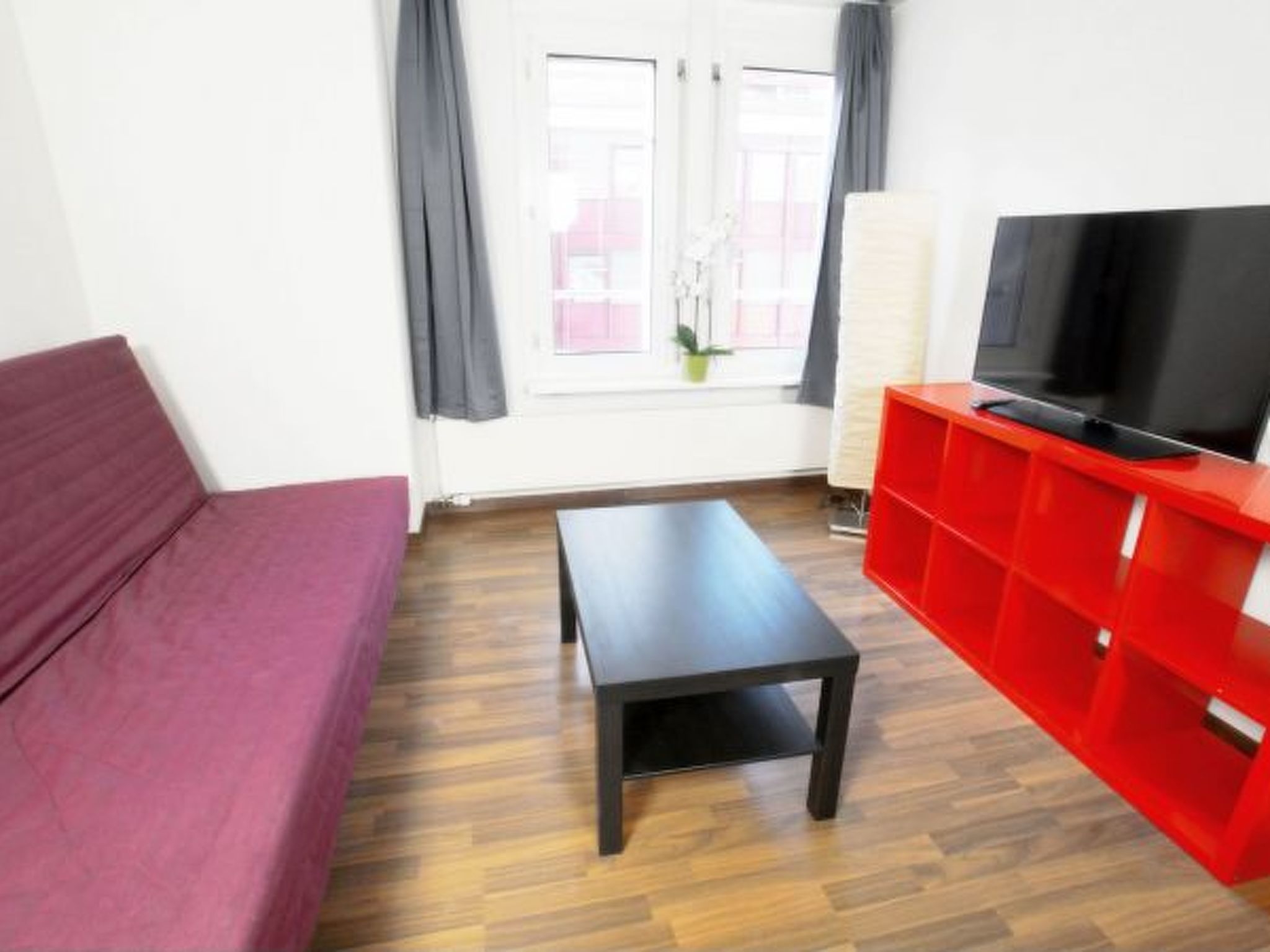 ZH Blueberry - Oerlikon HITrental Apartment - Binnen