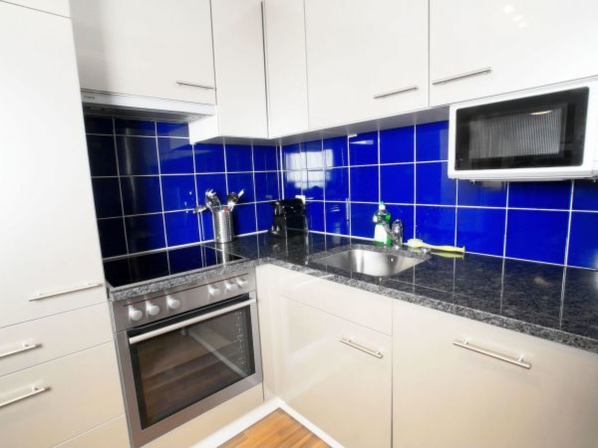ZH Blueberry - Oerlikon HITrental Apartment - Binnen