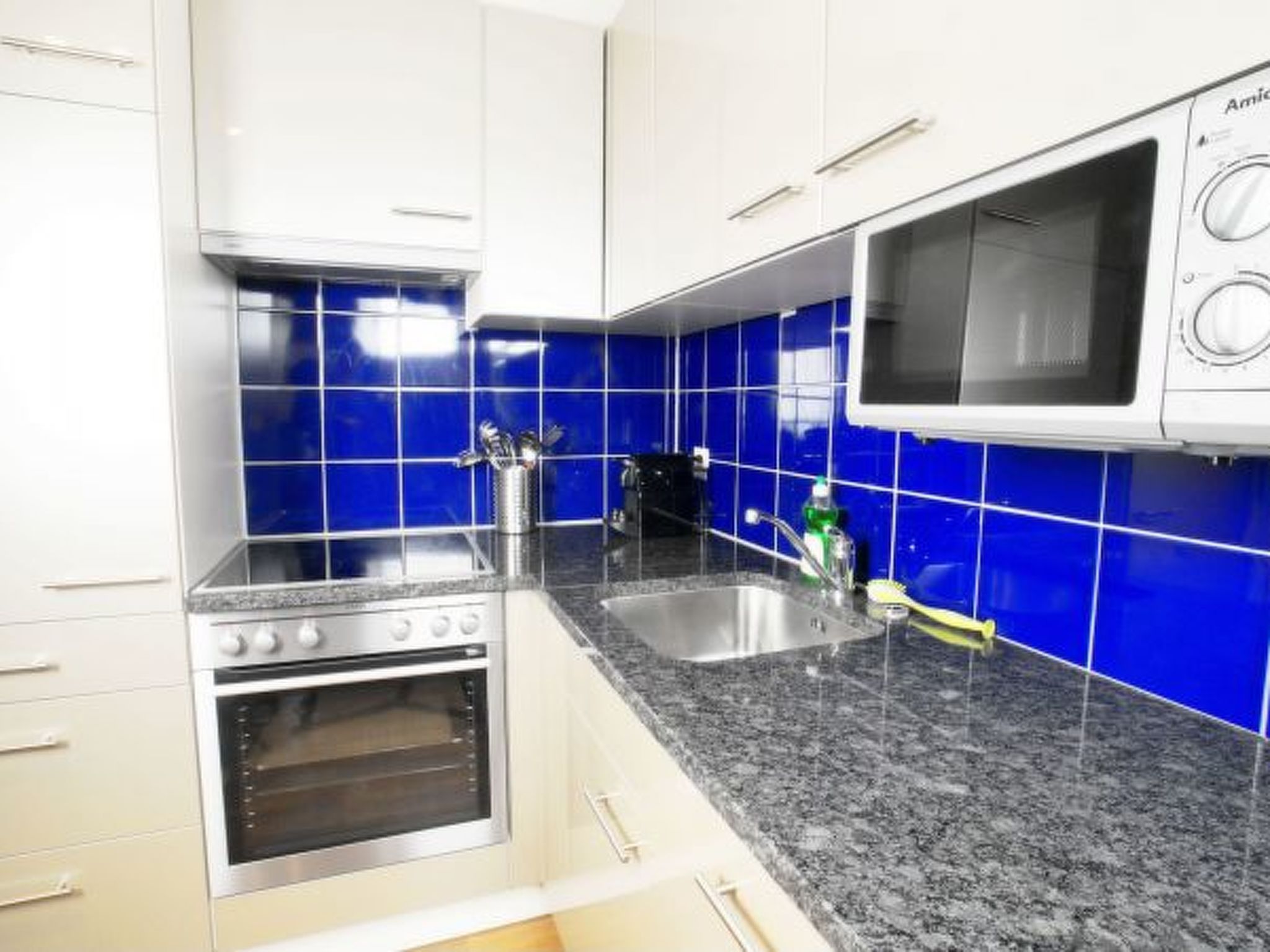 ZH Blueberry - Oerlikon HITrental Apartment - Image 4