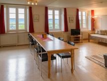Ruim familieappartement op boerderij in Hallau met uitzicht over wijngaarden - thumbnail 5