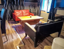 Vrijstaande vakantiewoning aan de rivier in Schwanden, Glarus – 6 personen - thumbnail 3