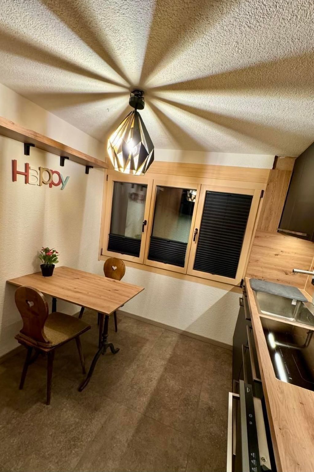 Brunni-Alpthal direkt an den Mythen-Bergen-Inside