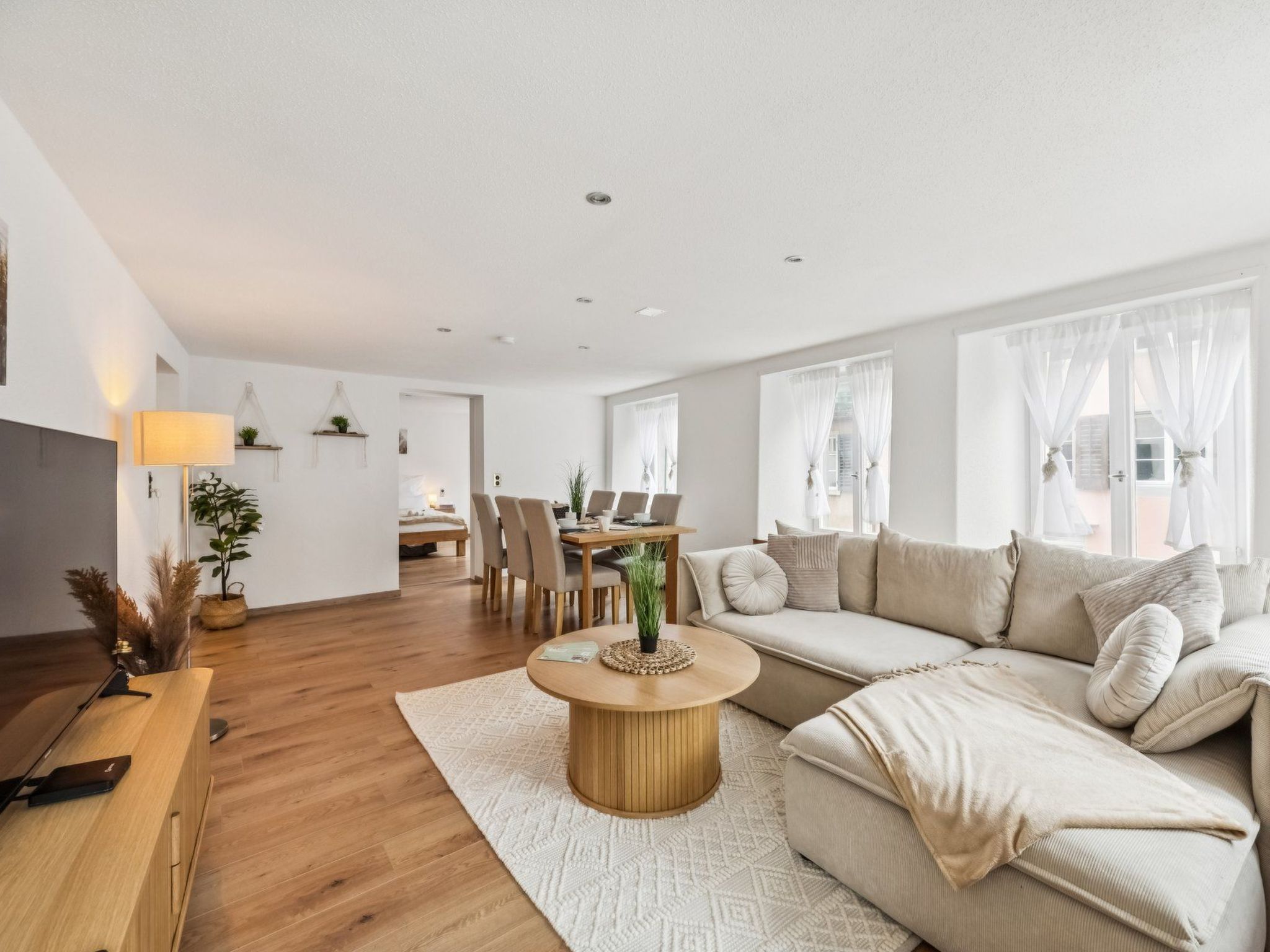 Altstadtidyll No. 1-Drinnen