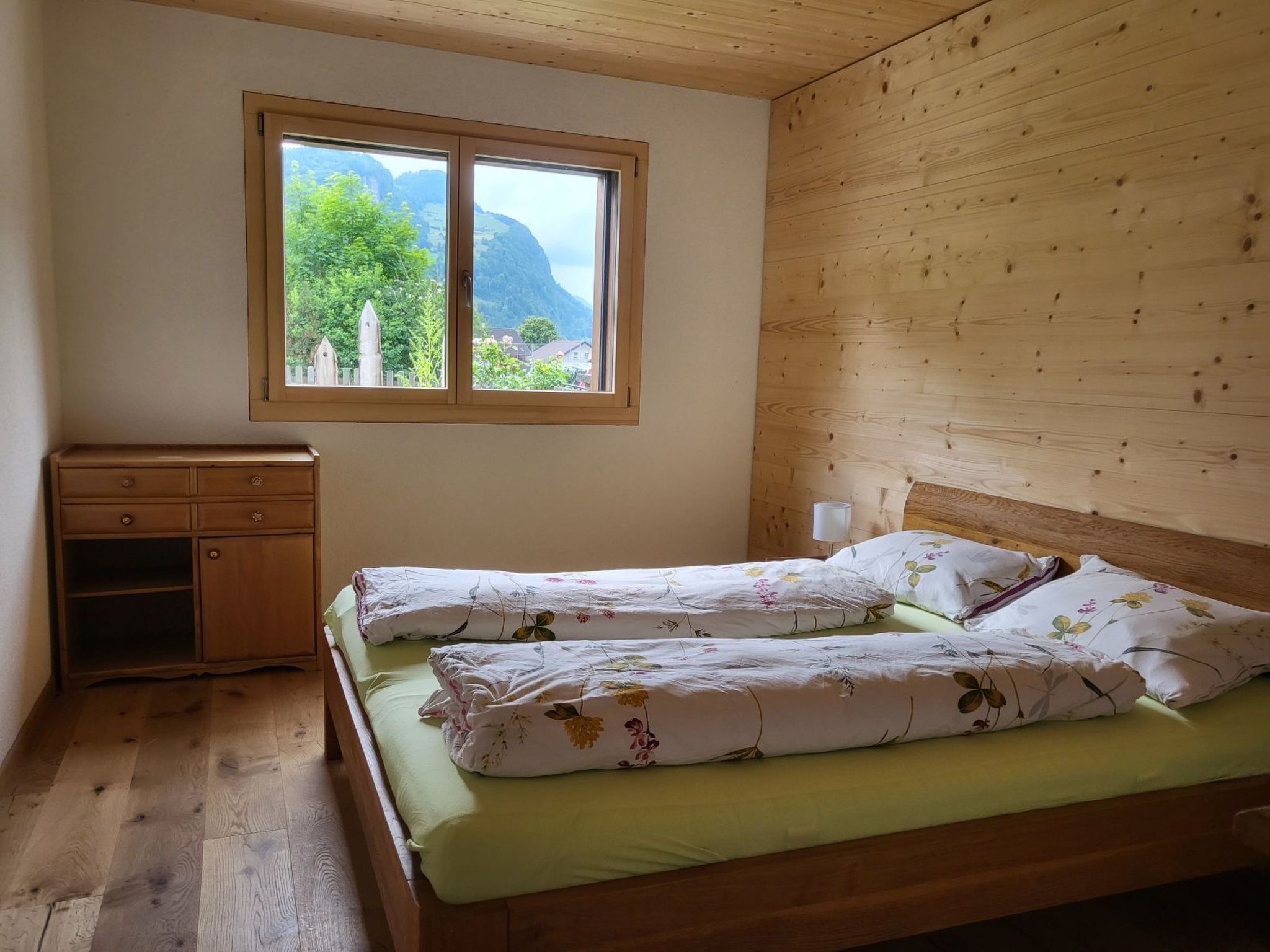 Casa Caderas, (Berschis),
