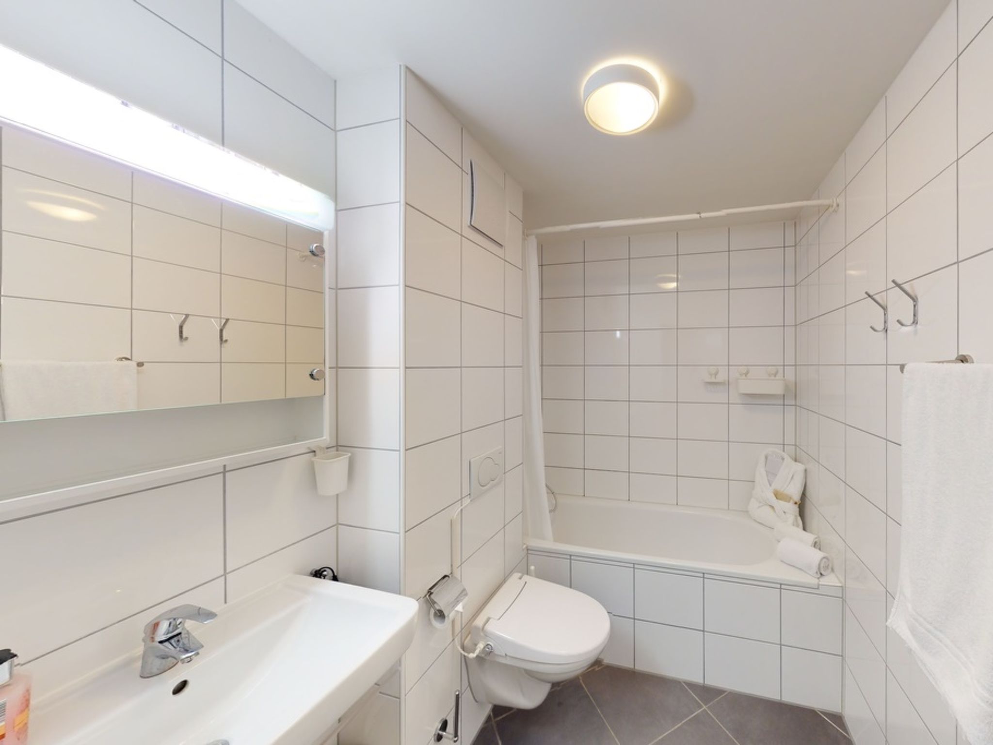 Walensee House & Apartments, (Unterterzen). Comfort Apartment Nr. 9 - Image-tags.info