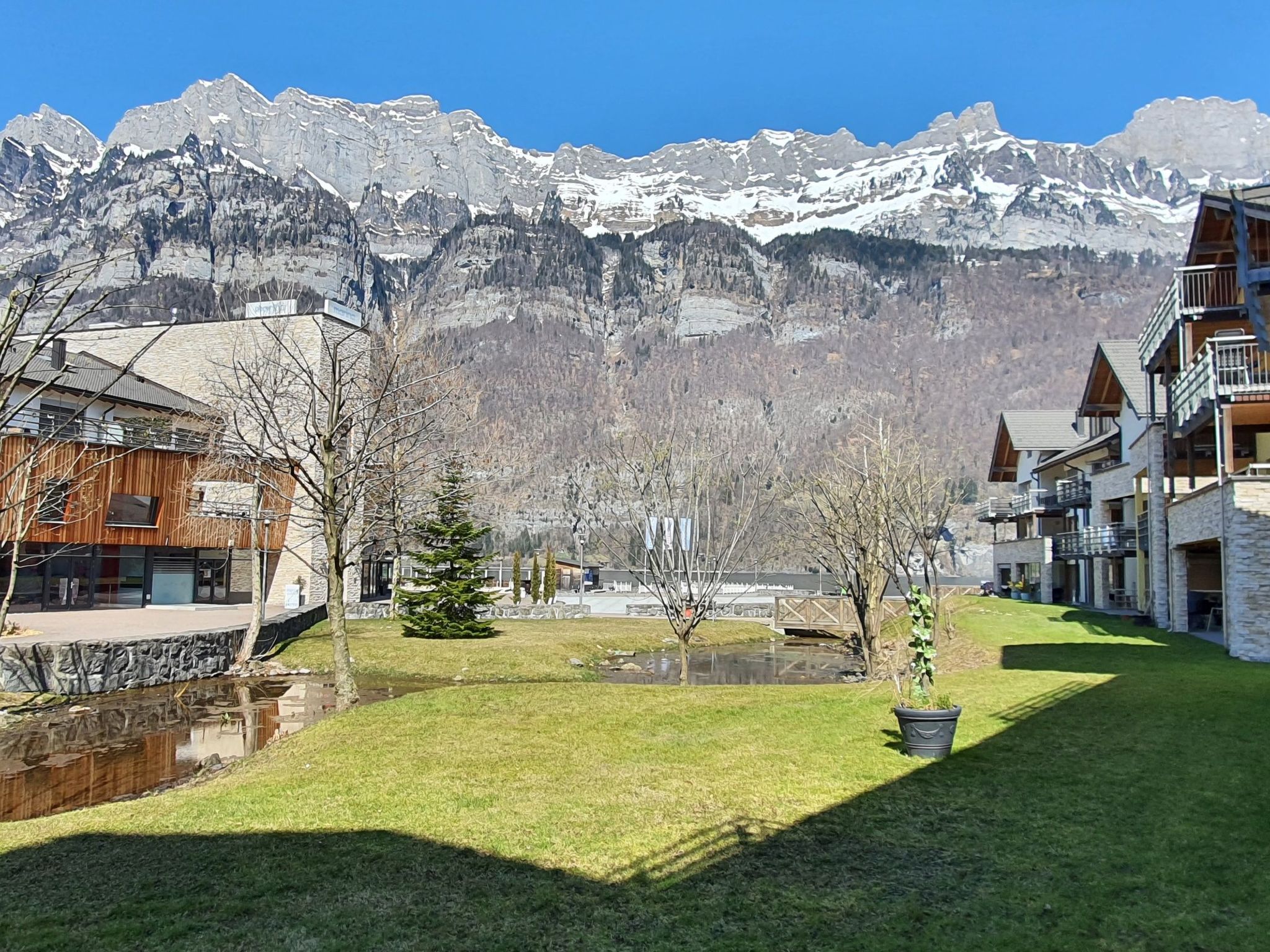 Walensee House & Apartments, (Unterterzen),