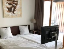 Riant vakantieappartement aan het Walenmeer met uitzicht op de bergen - thumbnail 2