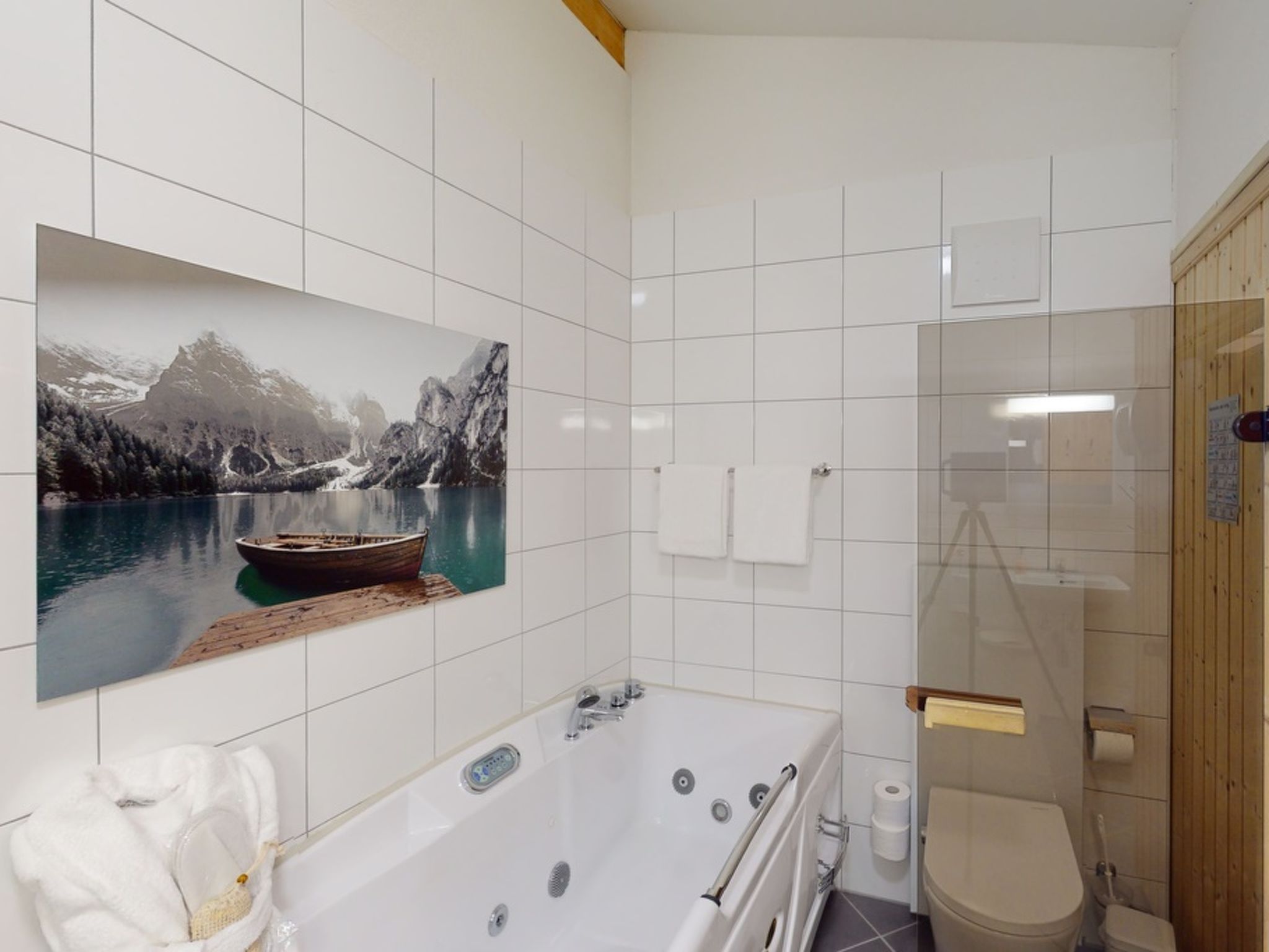 Walensee House & Apartments, (Unterterzen). Deluxe Penthouse Apartment Nr. 68 - Image-tags.info