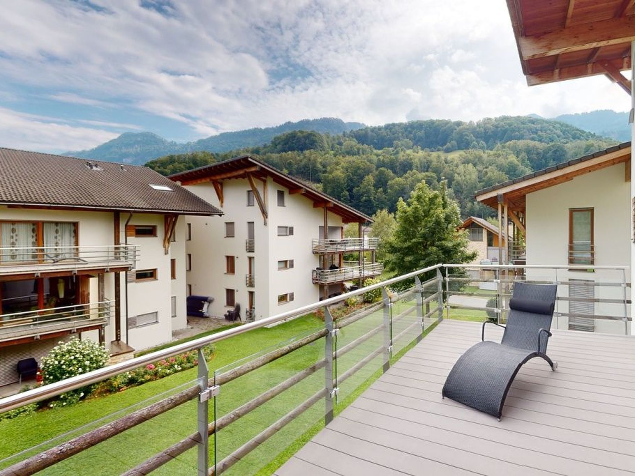 Walensee House & Apartments, (Unterterzen),