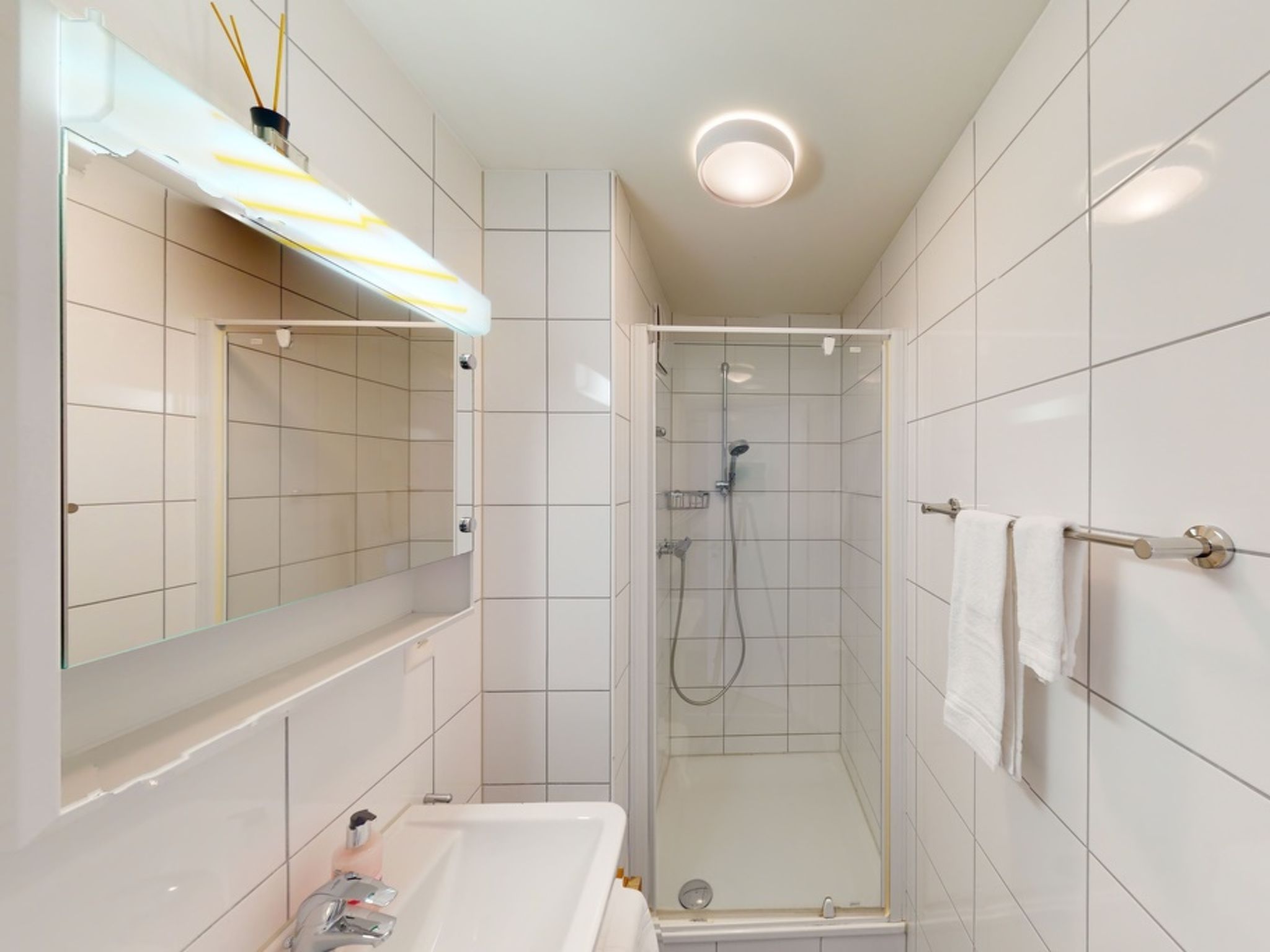 Walensee House & Apartments, (Unterterzen). Comfort Apartment Nr. 4 - Image-tags.info