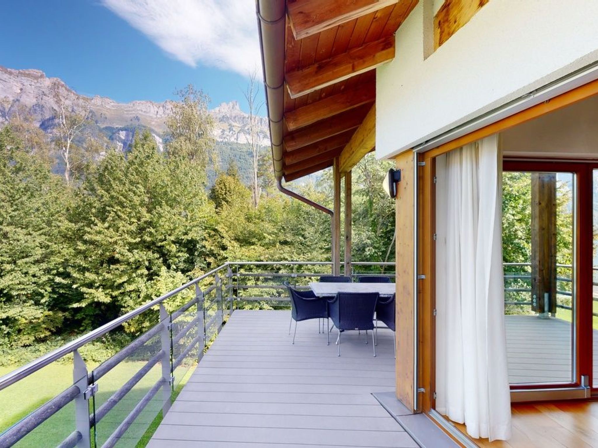 Walensee House & Apartments, (Unterterzen),