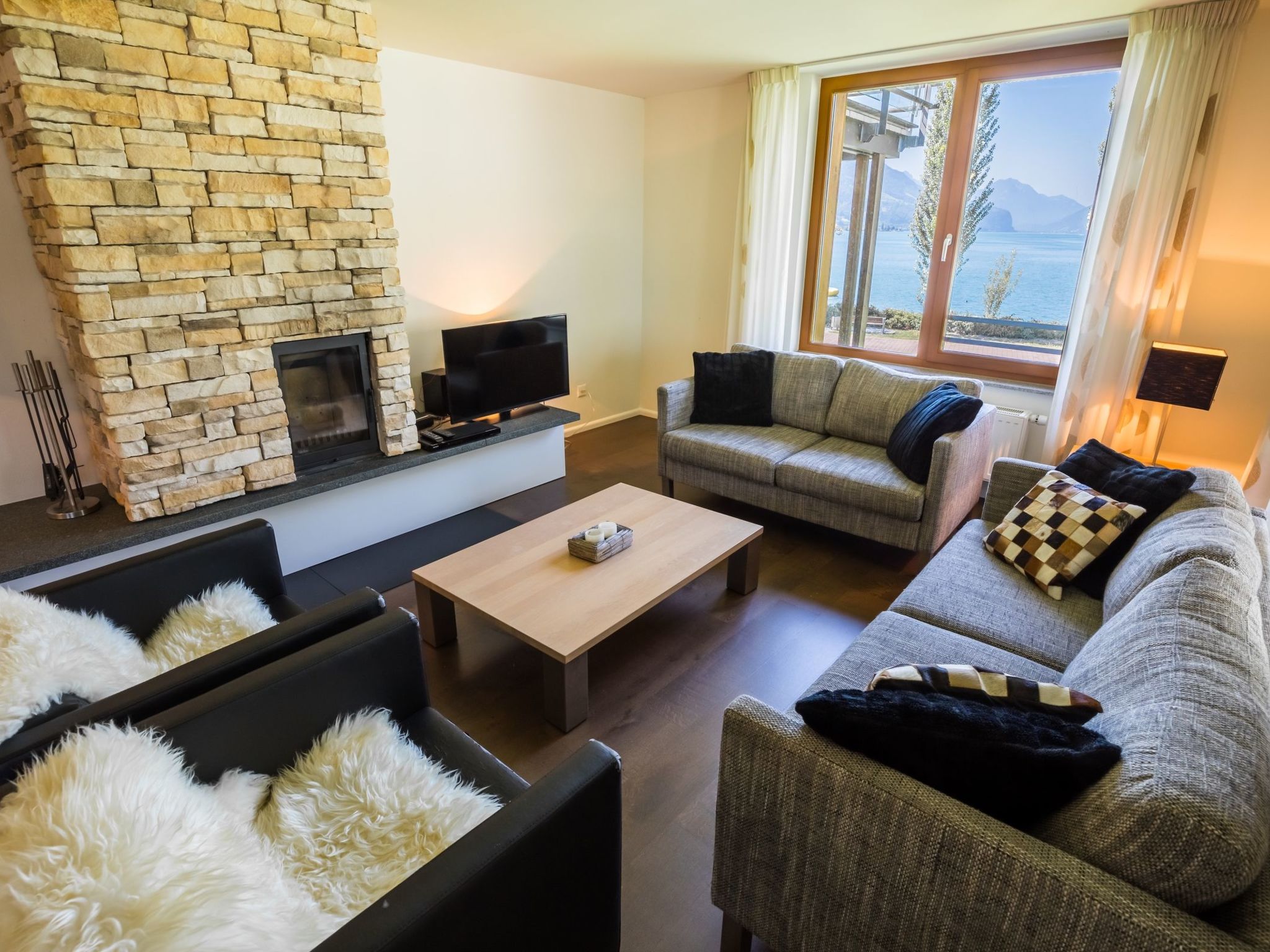 Ferienwohnungen Resort Walensee 129 & 130, (Unterterzen),