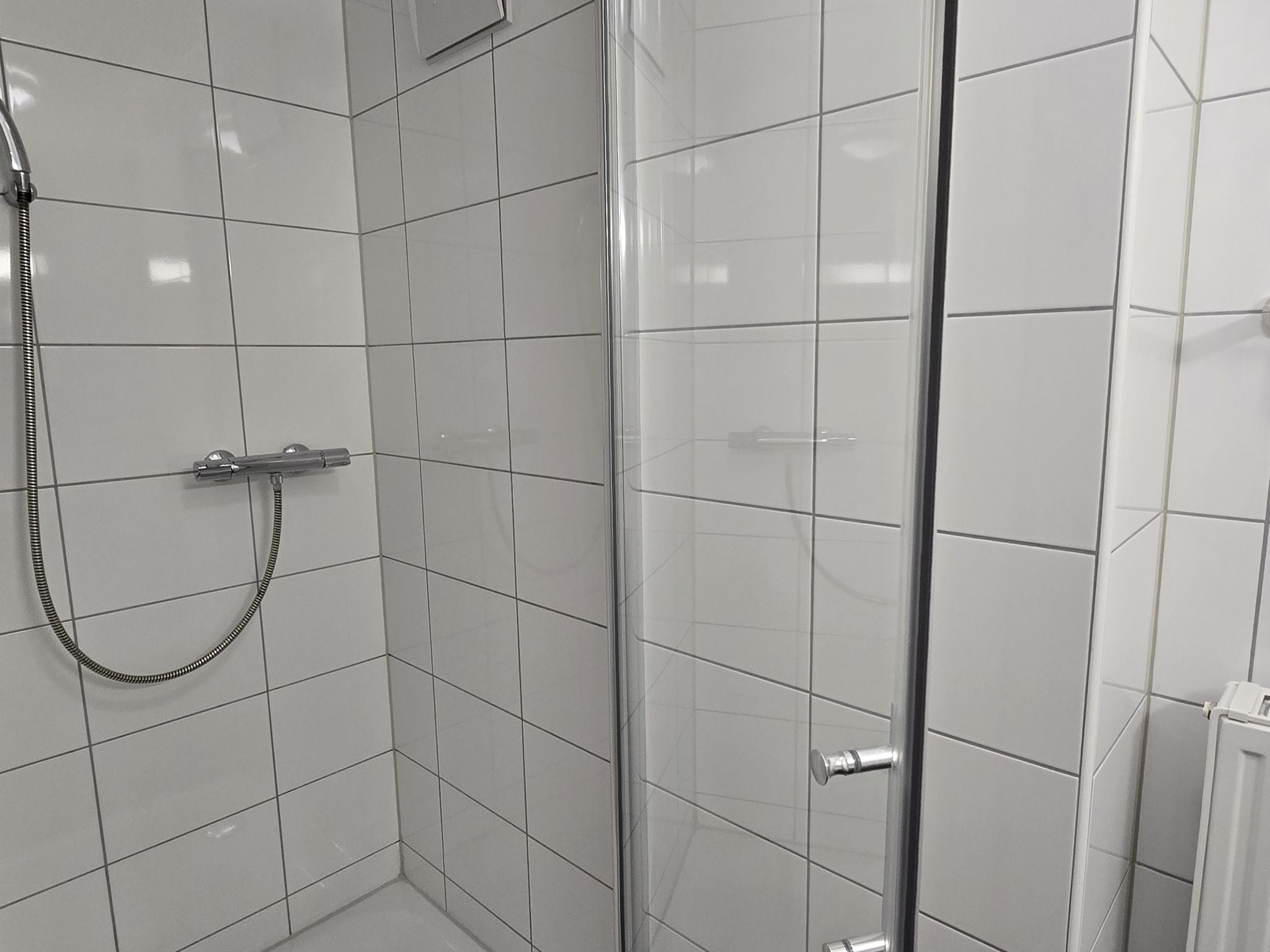 Walensee House & Apartments, (Unterterzen). Penthouse Apartment Nr. 105 - Image-tags.info