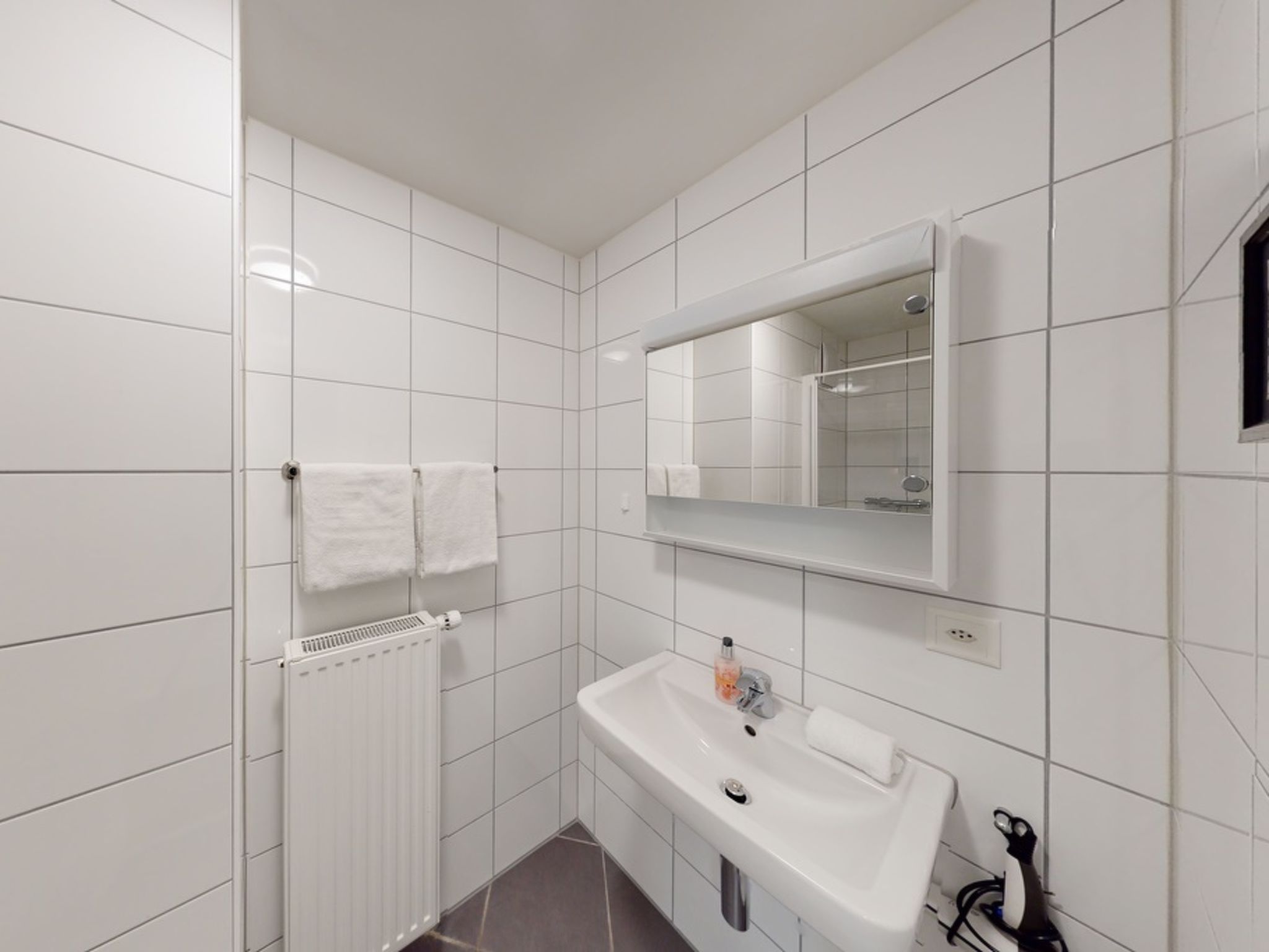 Walensee House & Apartments, (Unterterzen). Penthouse Apartment Nr. 105 - Image-tags.info
