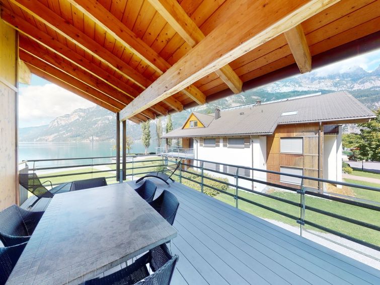 Walensee House & Apartments, (Unterterzen), - Amden