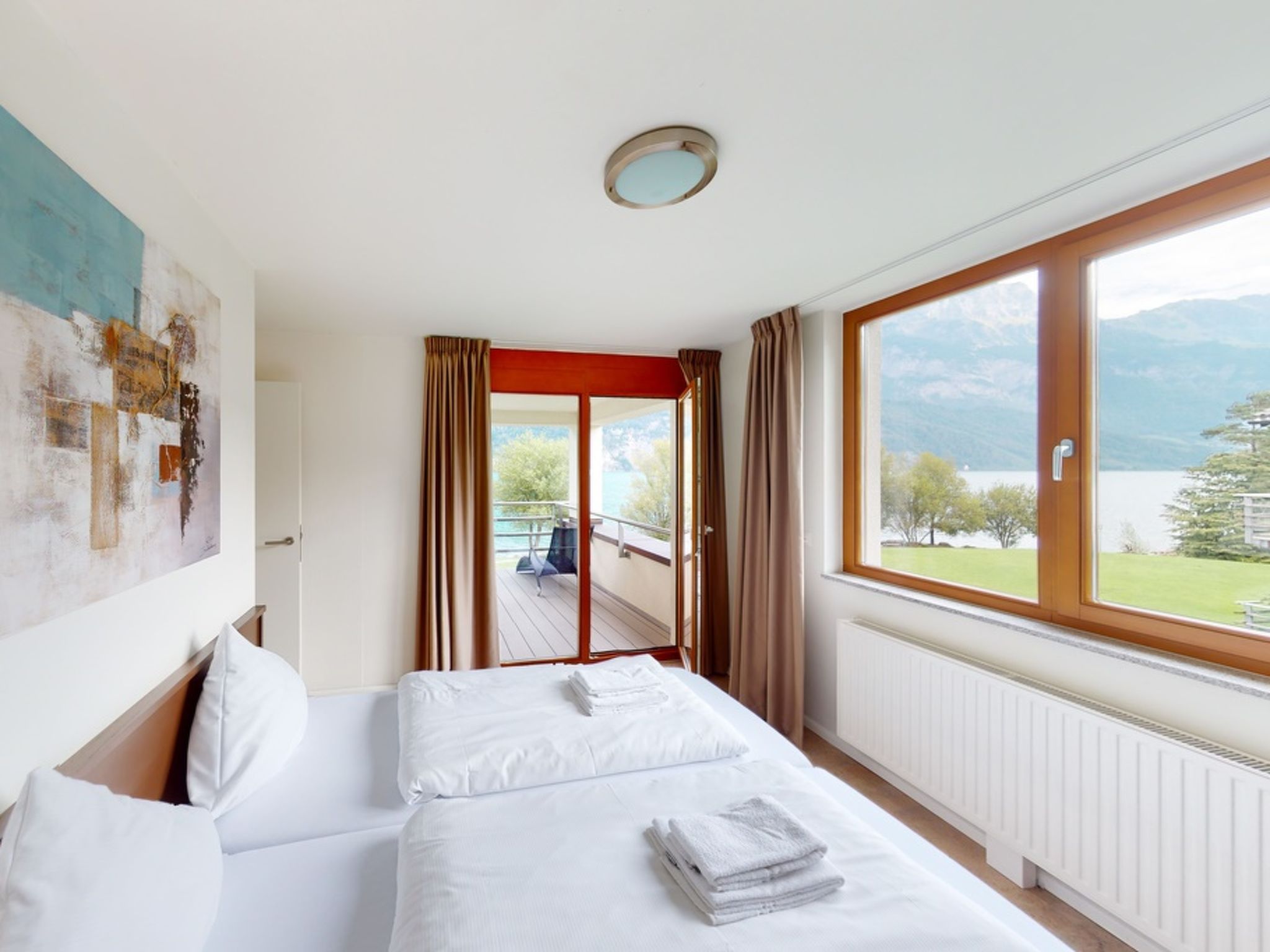 Walensee House & Apartments, (Unterterzen). Deluxe Penthouse Apartment Nr. 38 - Image-tags.info