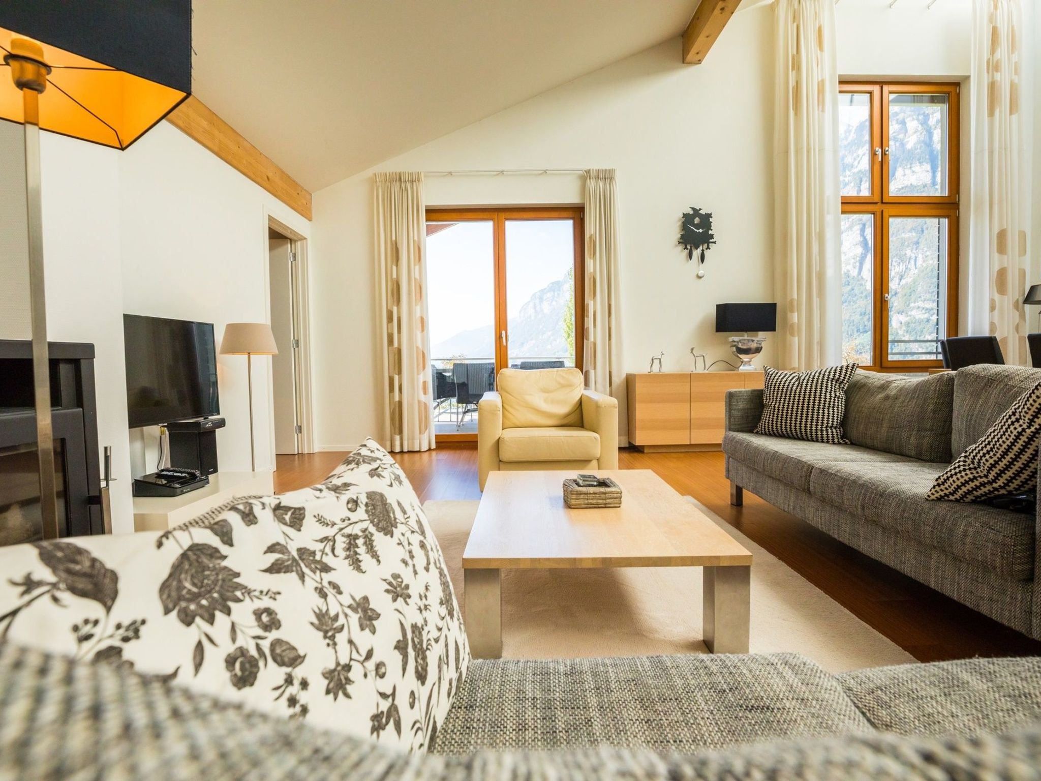 Ferienwohnungen Resort Walensee 129 & 130, (Unterterzen),