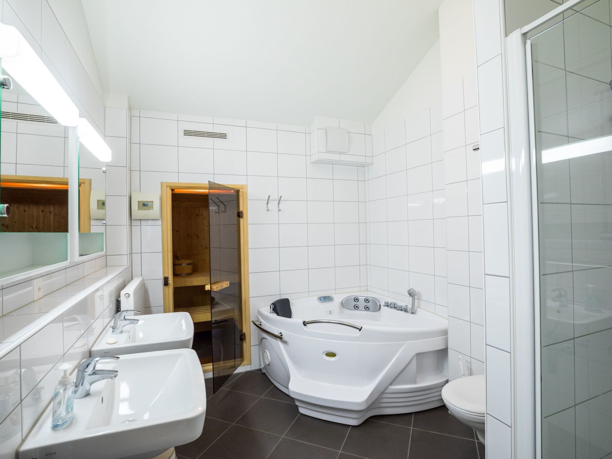 Appartement Ferienwohnungen Resort Walensee 129 & 130, (Unterterzen), – Extérieur de la maison, photo 51 sur 67