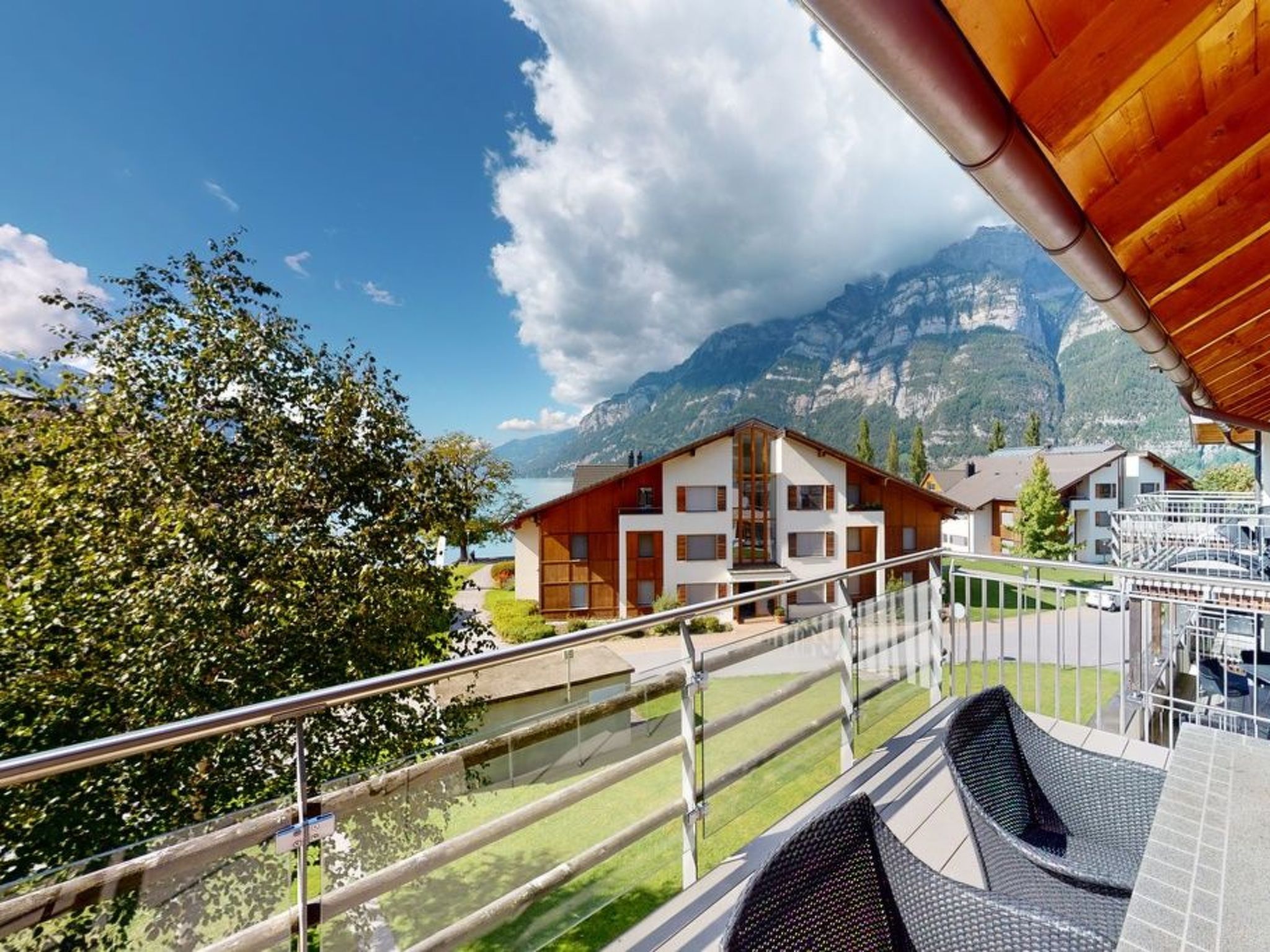 Walensee House & Apartments, (Unterterzen),
