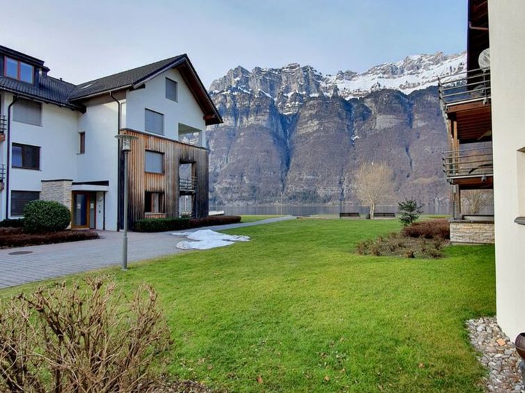 Appartement met whirlpool en sauna in Unterterzen in Unterterzen