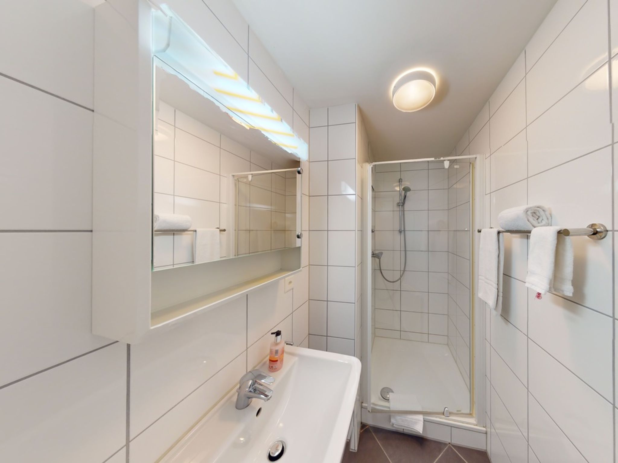 Walensee House & Apartments, (Unterterzen). Comfort Apartment Nr. 23 - Image-tags.info