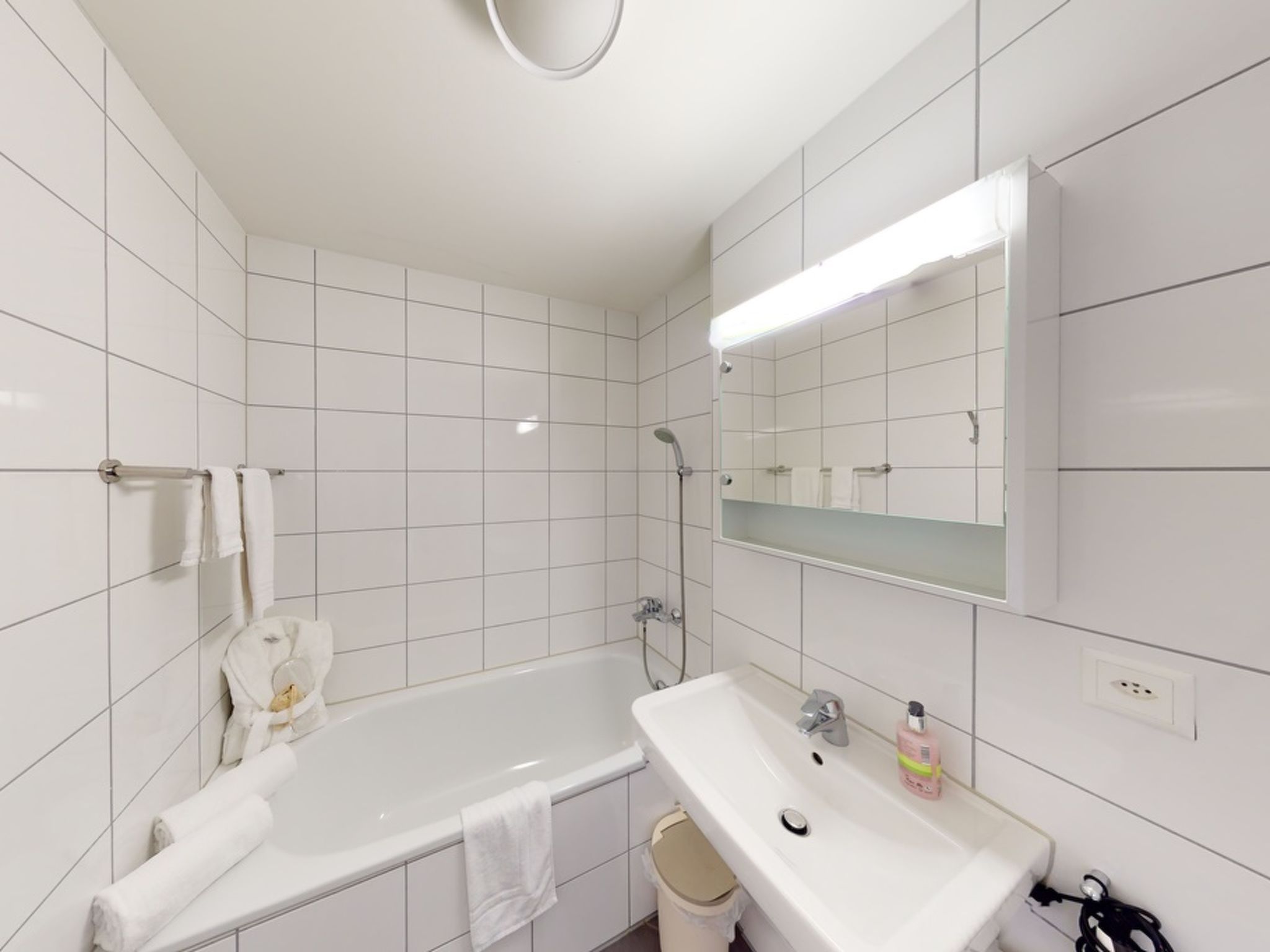 Walensee House & Apartments, (Unterterzen). Comfort Apartment Nr. 23 - Image-tags.info