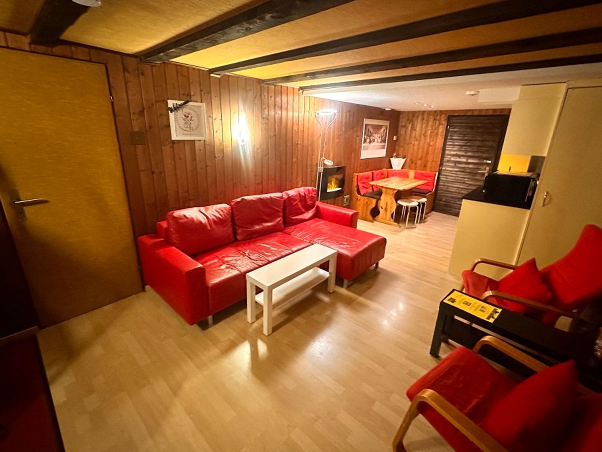Appartement Bijouswiss - The Yellow House****, (Oberterzen), – Séjour, photo 19 sur 30