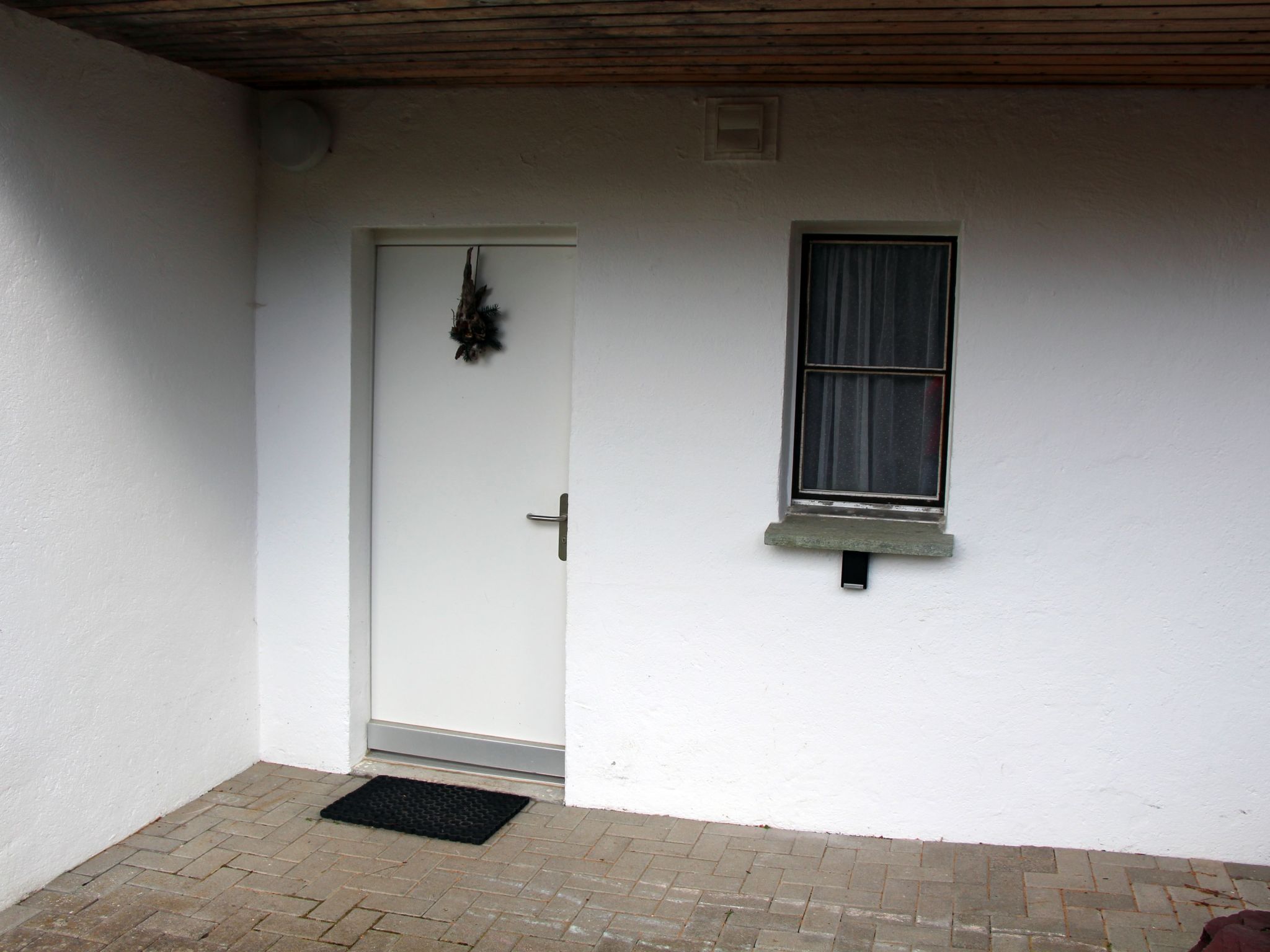 Chalet Schwendihus (CharmingStay). 3.5-Zimmerwohnung - Draußen