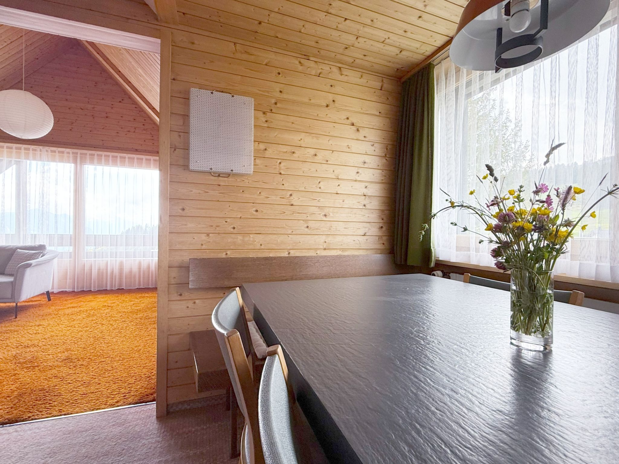 Haus DOMO, (Flumserberg Tannenboden). OG - 4.5-Zimmerwohnung Dusche/Balkon - Binnen