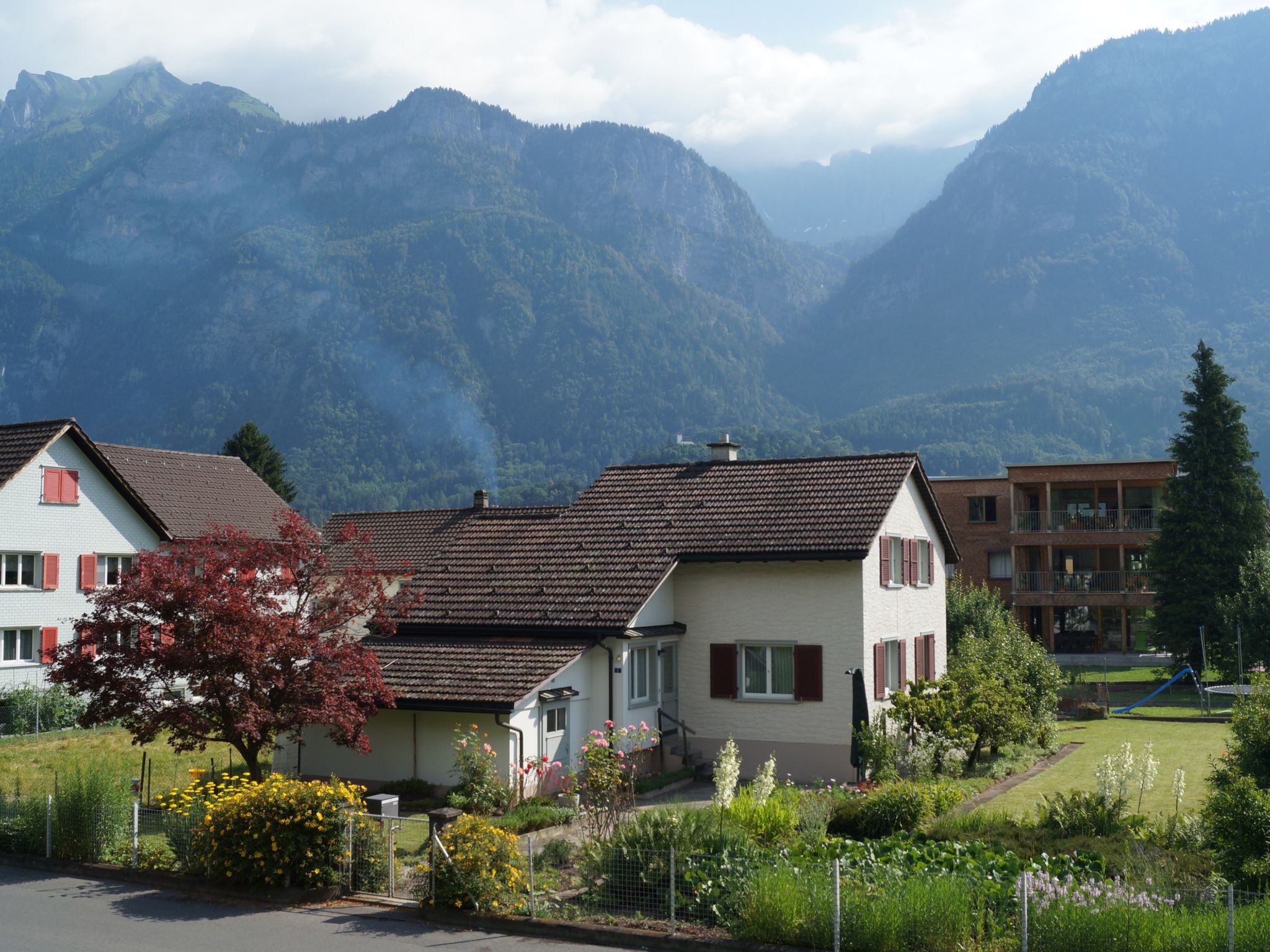 Schils, (Flums). 5 Zimmerhaus mit Bad/Dusche - Image-tags.info