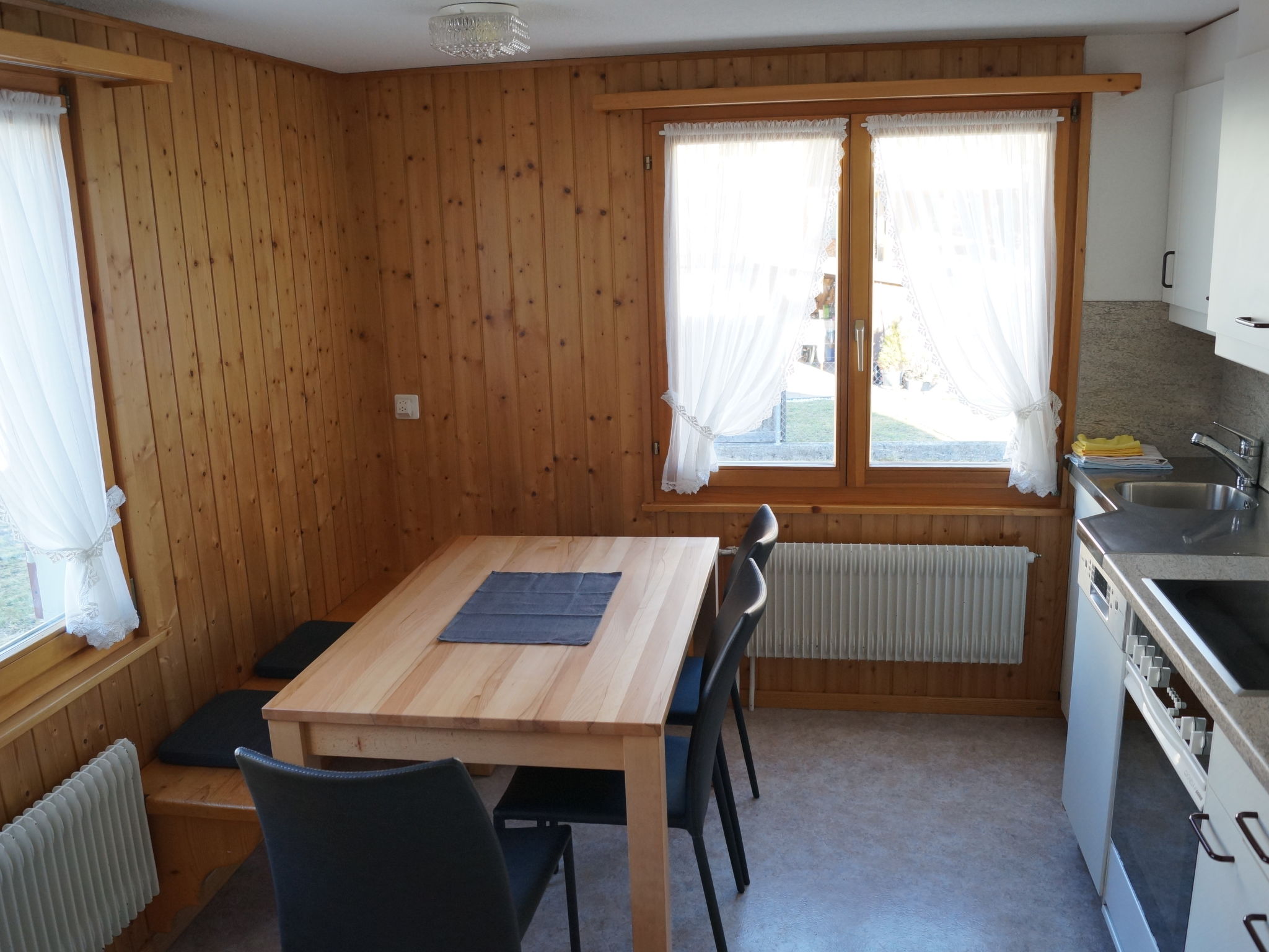 Schils, (Flums). 5 Zimmerhaus mit Bad/Dusche - Image-tags.info