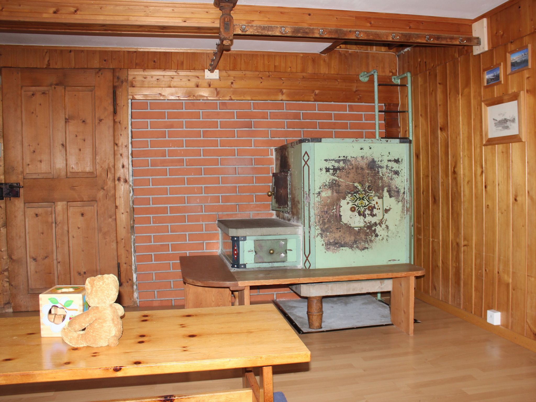 Fäsch, (Flumserberg Bergheim). 5-Zimmerwohnung - Image-tags.info