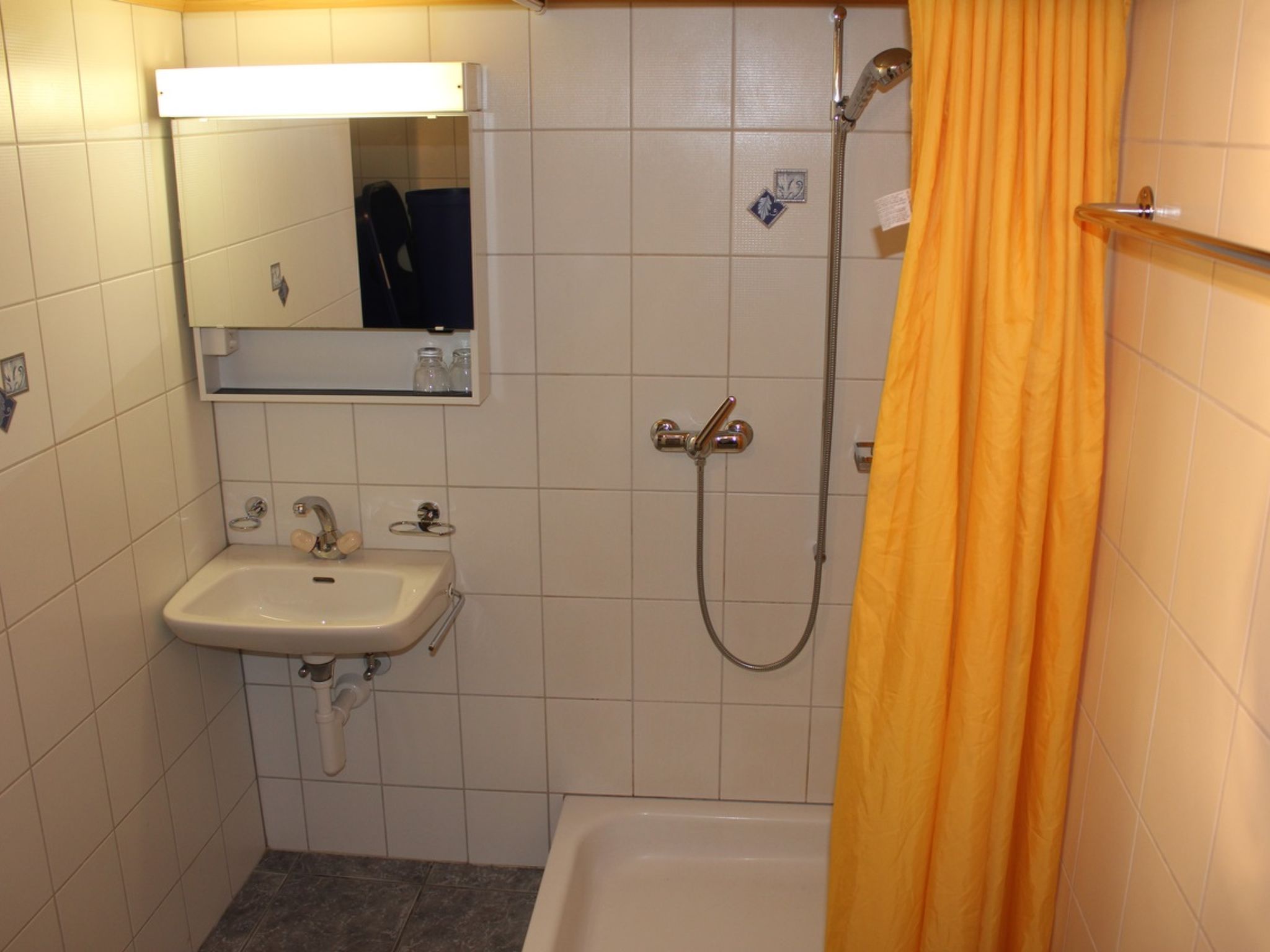 Fäsch, (Flumserberg Bergheim). 5-Zimmerwohnung - Image-tags.info