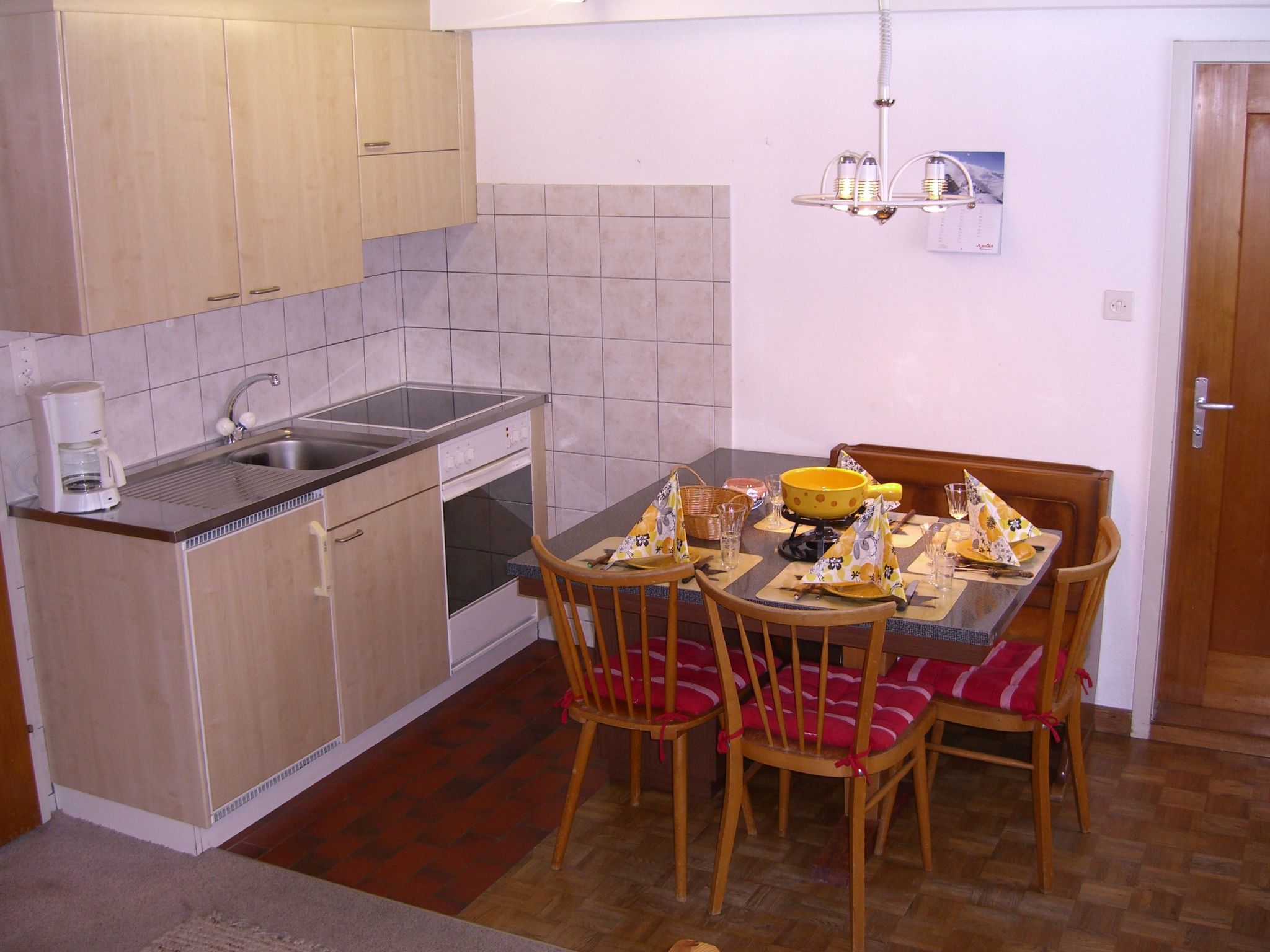 Tschudiboden, (Flumserberg Tannenheim). 2 Zimmerwohnung mit Bad/Dusche (UG) - Image-tags.info