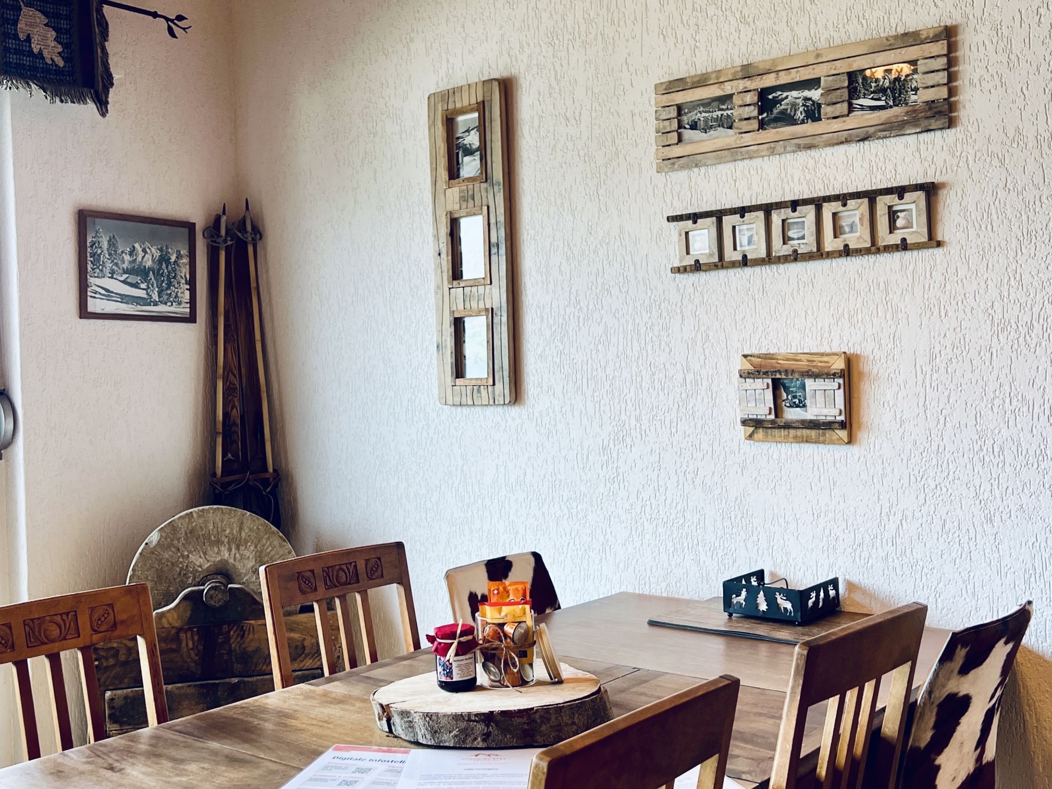 Haus Panorama Hak (CharmingStay). 4.5-Zimmerwohnung Bad/Dusche/2 Balkone - Image-tags.info