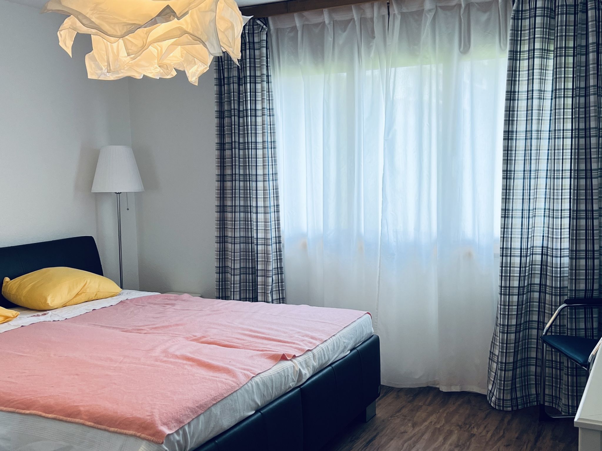 Haus Steinbock (CharmingStay). 3.5-Zimmerwohnung 2OG - Image-tags.info