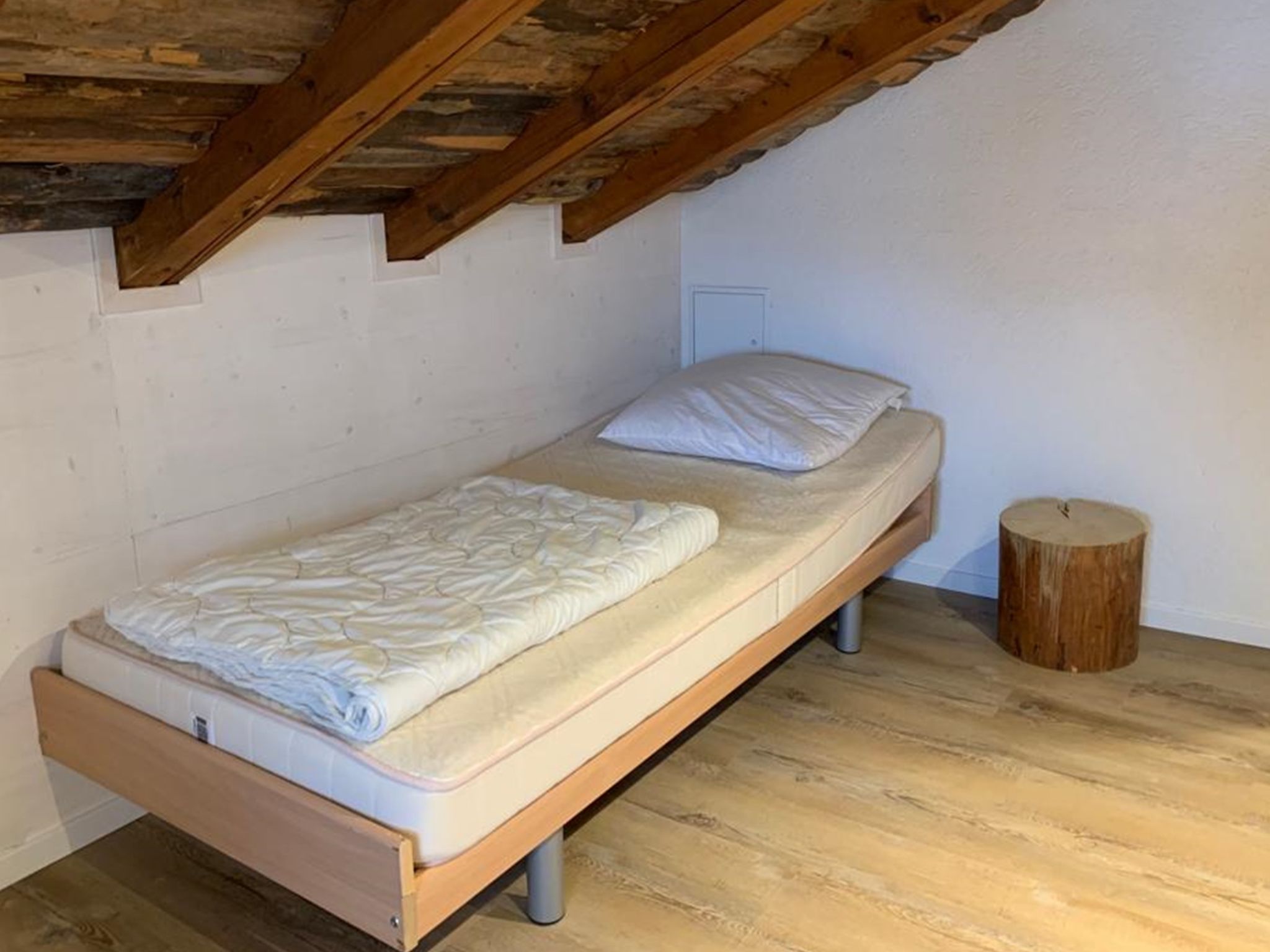 BERGflow, (Flumserberg Tannenheim). 4-Zimmerwohnung mit urigem Dachstock und zw - Image-tags.info