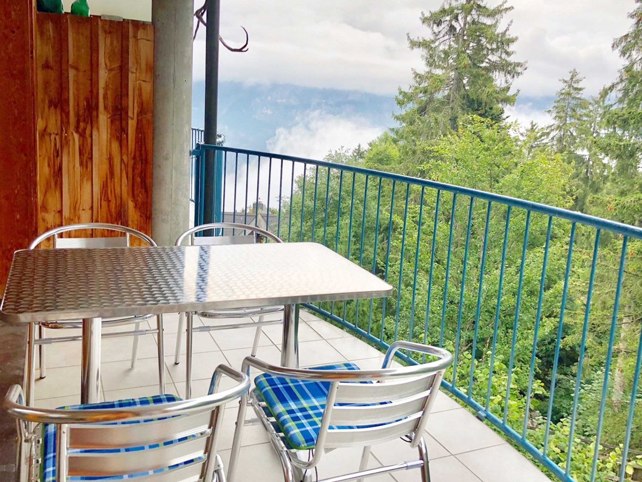 Haus Alpenblick A5 (CharmingStay). 2.5-Zimmerwohnung - Image-tags.info