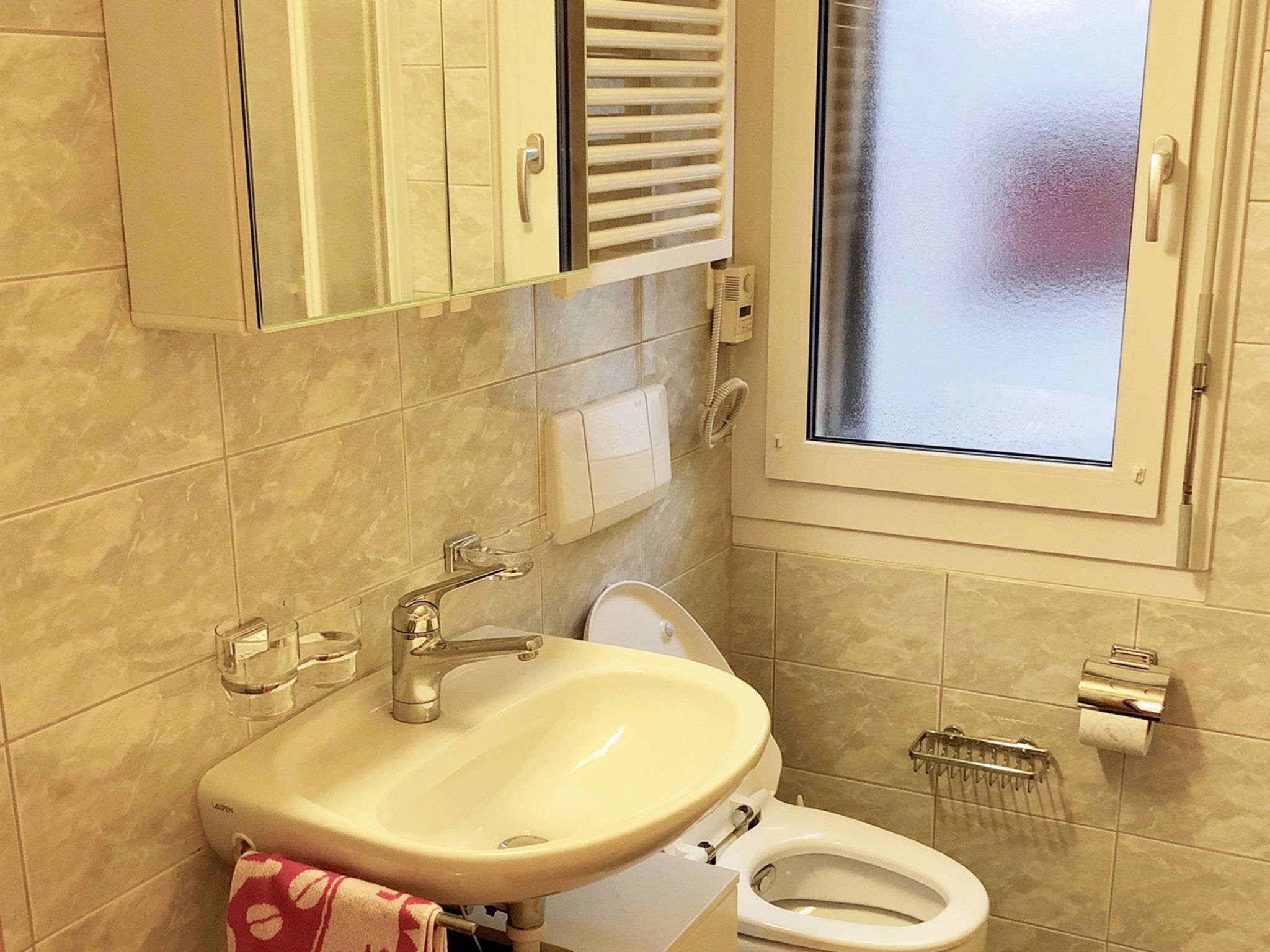 Haus Alpenblick A5 (CharmingStay). 2.5-Zimmerwohnung - Image-tags.info