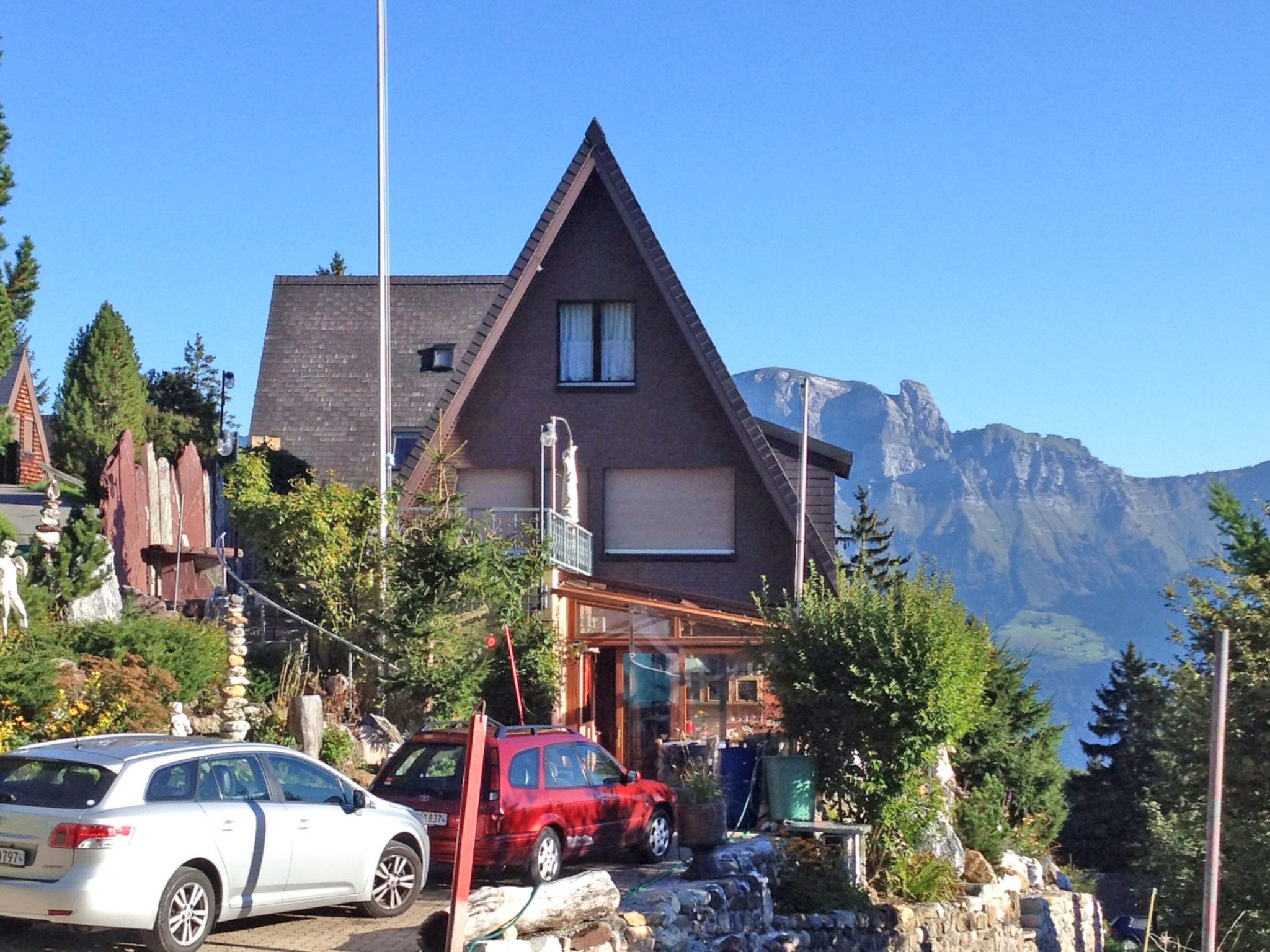 Chalet Iris, (Flumserberg Tannenheim). 4 Zimmerwohnung mit Gartensitzplatz