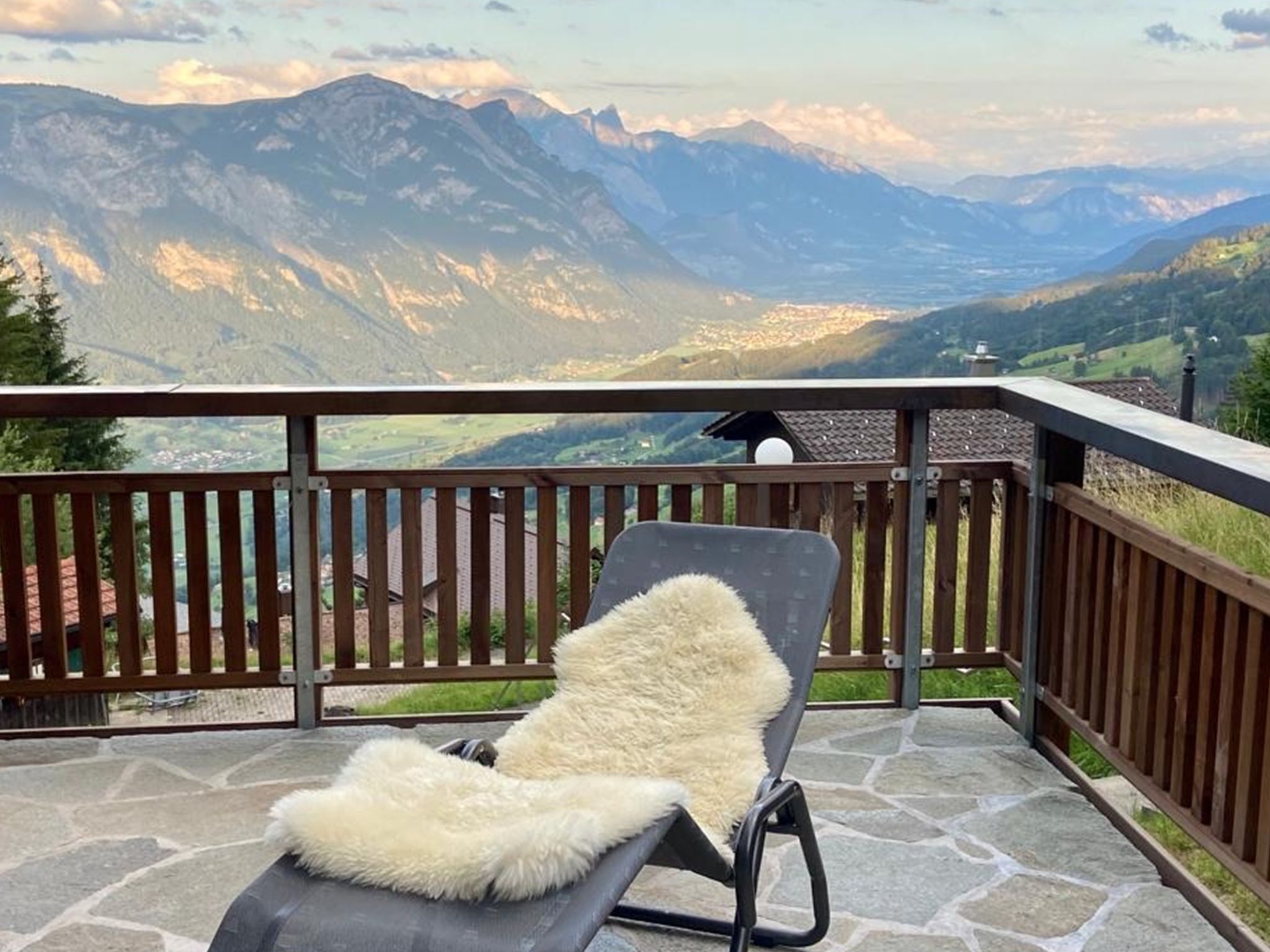 Chalet Tobeleck (CharmingStay). Obergeschoss, 3.5 Zimmer, 4 Betten