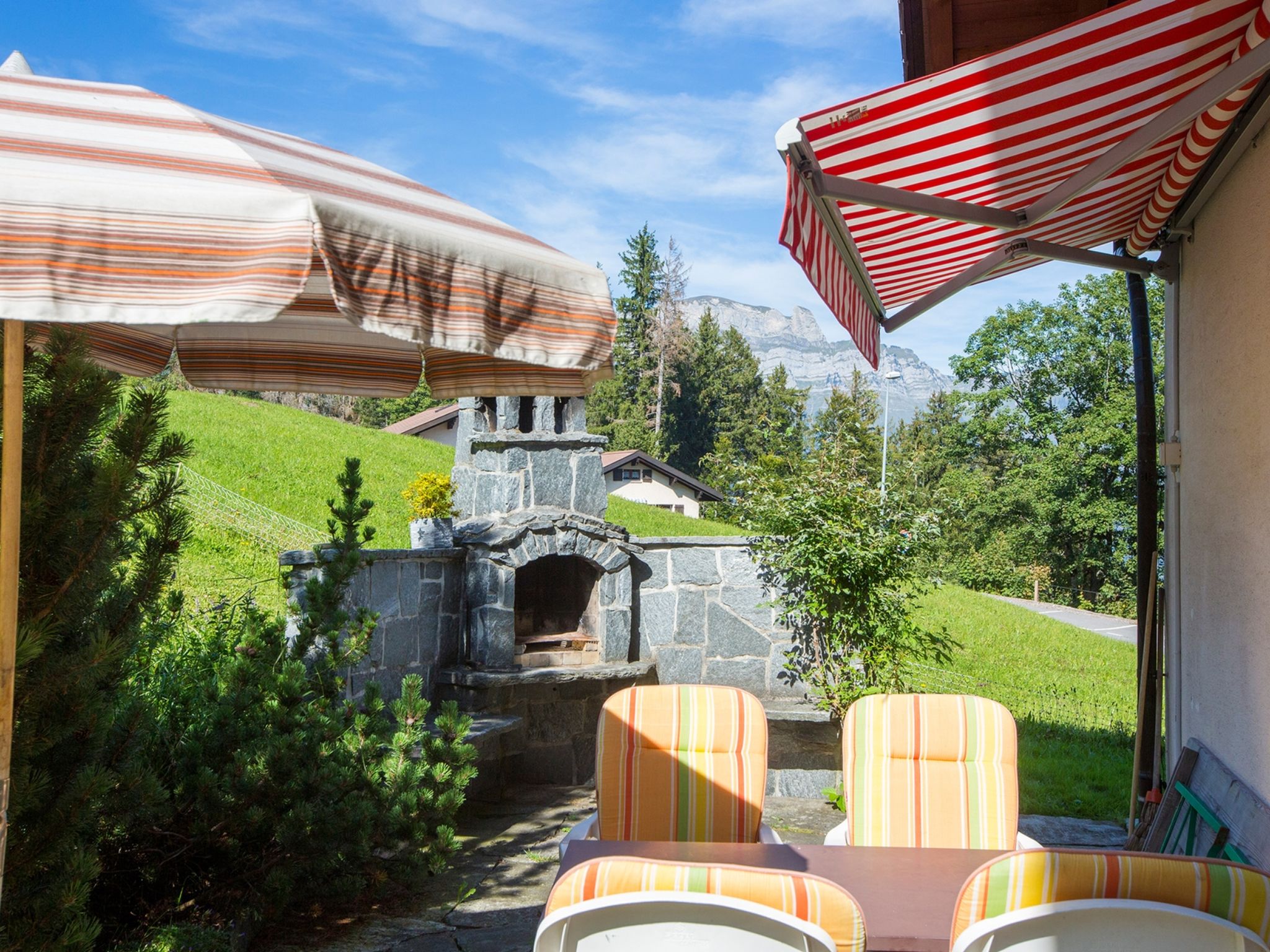 Haus Casetta (CharmingStay). 4.5-Zimmerwohnung