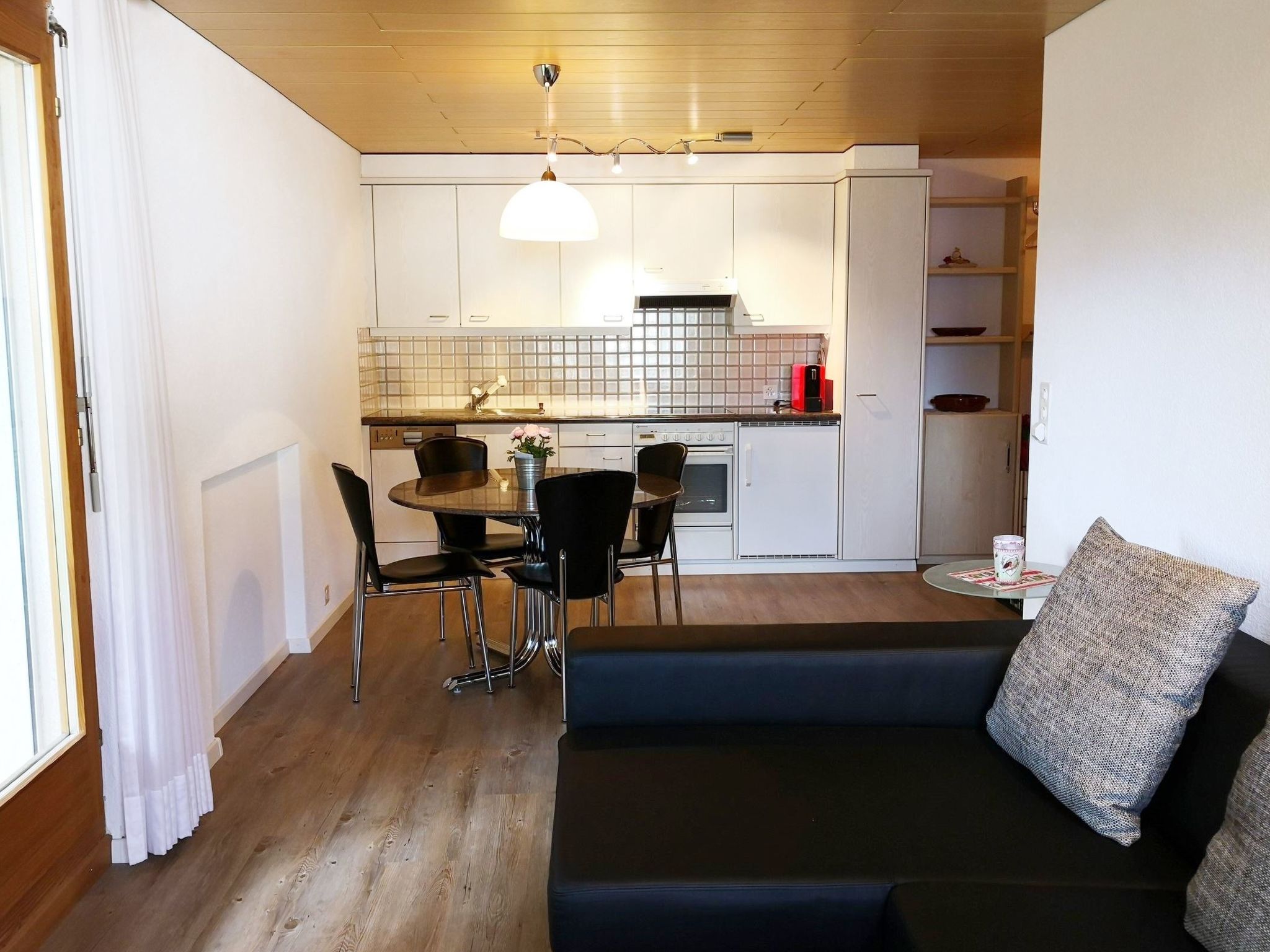 Haus zur Tanne (CharmingStay). 2.5-Zimmerwohnung - Drinnen