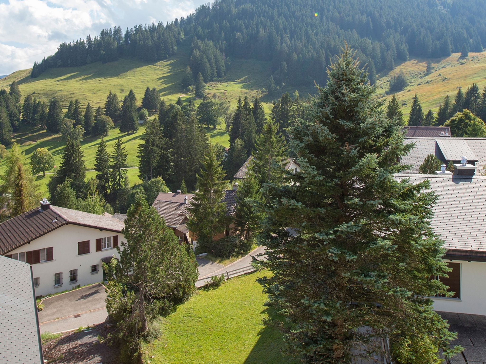Haus Wogesa (CharmingStay). 3.5-Zimmerwohnung Urs - Draußen