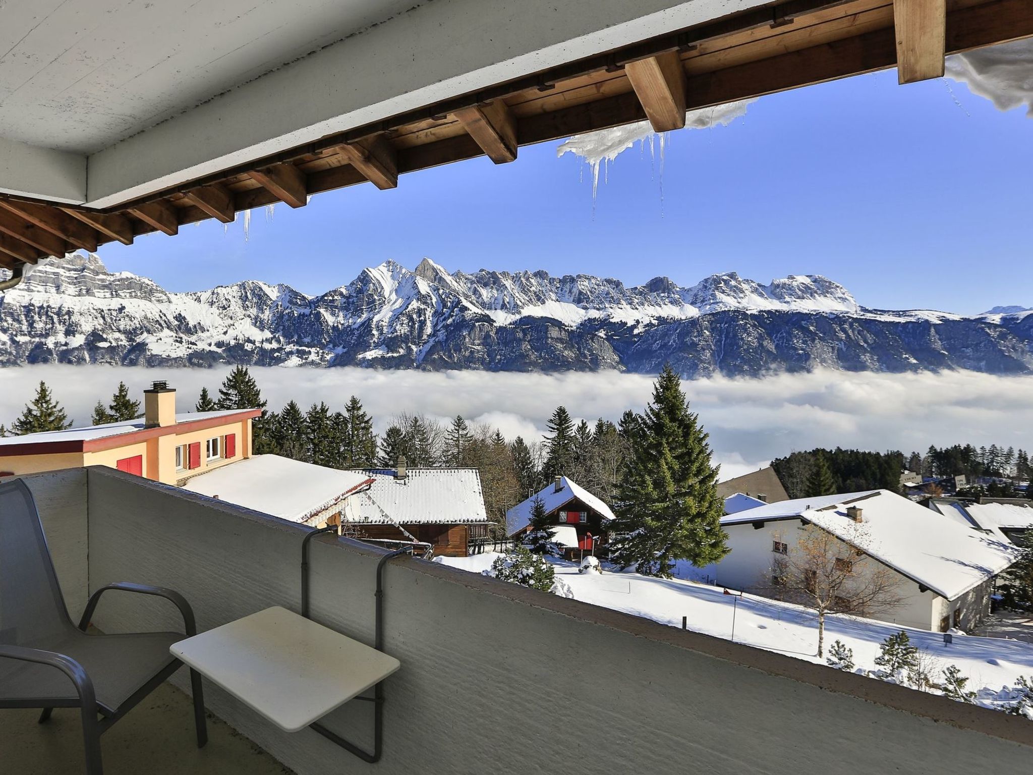 Haus Wogesa (CharmingStay). 3.5-Zimmerwohnung Urs - Draußen
