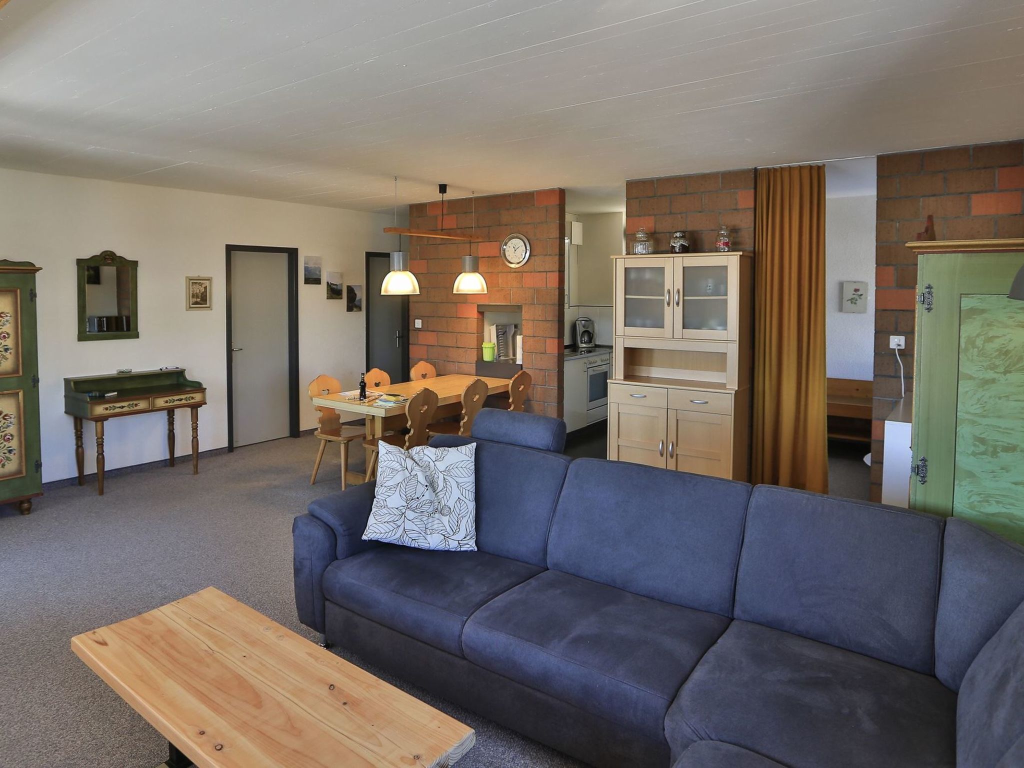 Haus Wogesa (CharmingStay). 4.5-Zimmerwohnung Karin - Inside