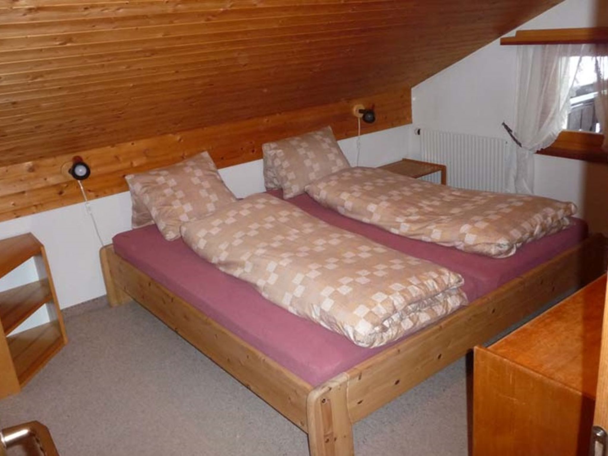 Haus zur Föhre (Whg. Lendi). 3 Zimmerwohnung Bad/Dusche/Balkon