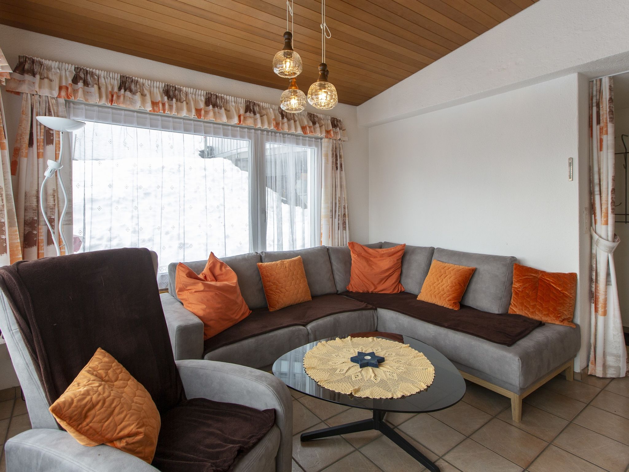 Lerchenhüsli, (Flumserberg Tannenboden). 4.5 Zimmer-Chalet mit Bad/Dusche - Binnen
