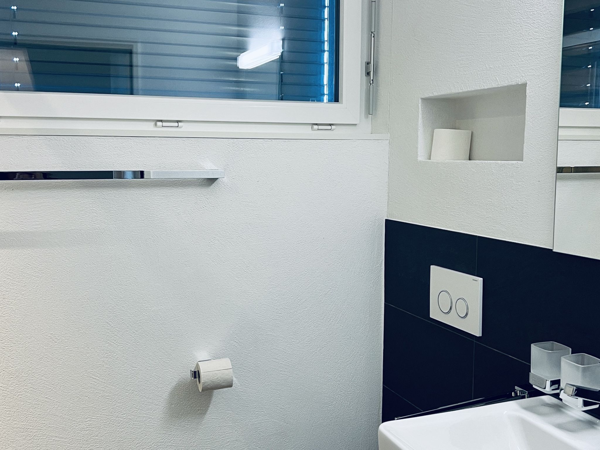 Panorama View (CharmingStay). 3.5-Zimmerwohnung - Drinnen